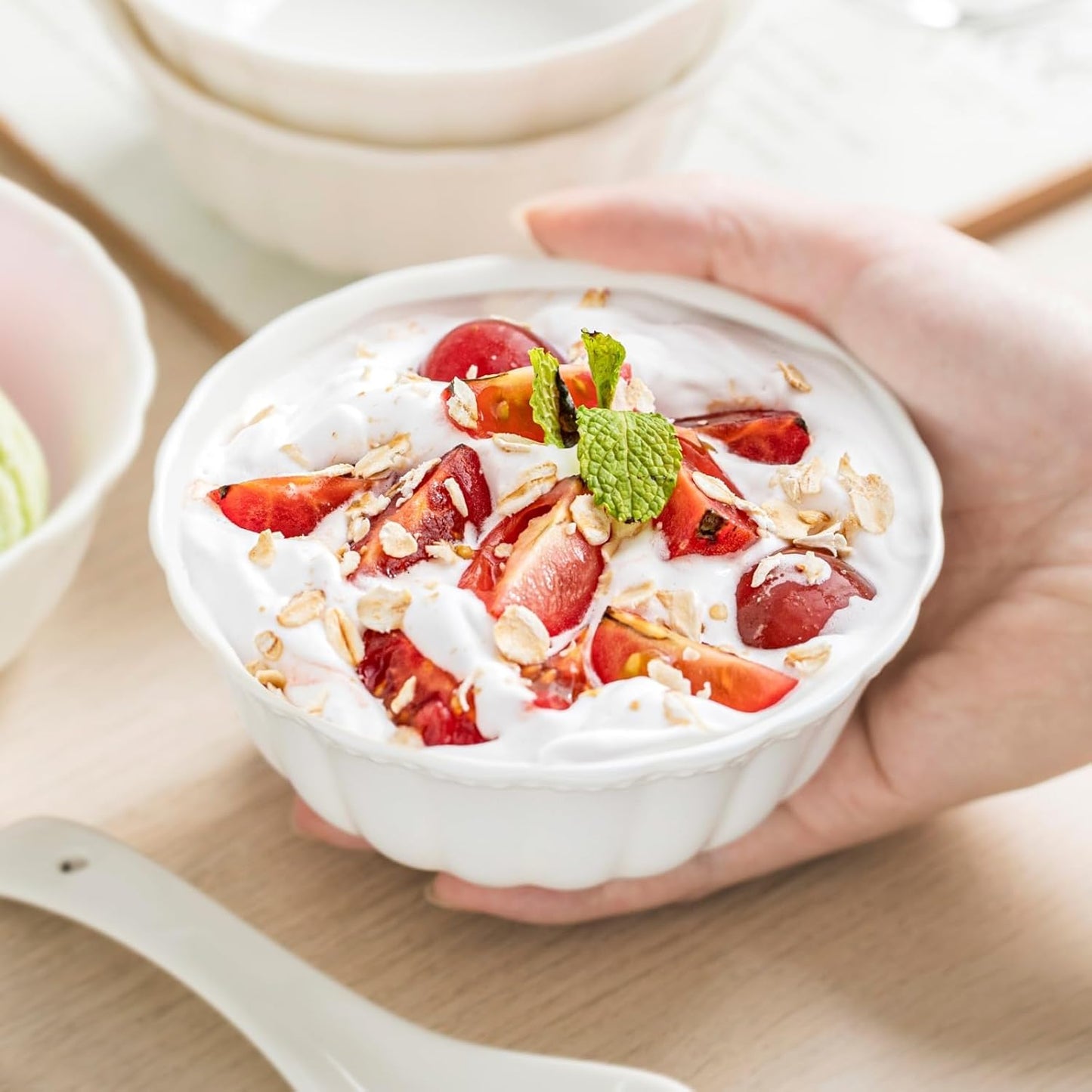 Ceramic Soup Serving Bowls for Kitchen, 6.4 Inch, Set of 4, Cereal Bowl Porcelain, Oven & Microwave Safe, White