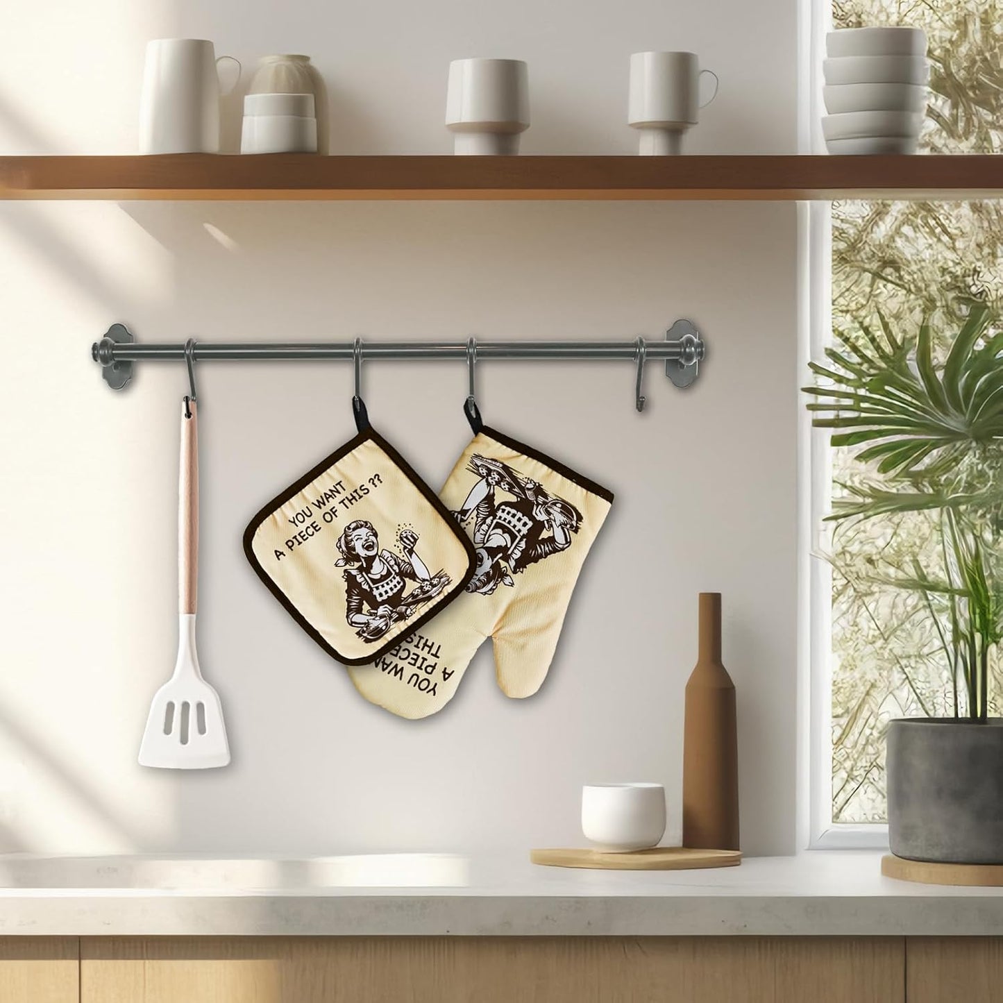 Funny Oven Mitts and Pot Holders（Set of 2） You Want A Piece of This Heat Resistant Mitts Retro Housewife Silicone Non-Slip Oven Mitts Novelty Kitchen Baking Gift for Women Hostess Bake Lover