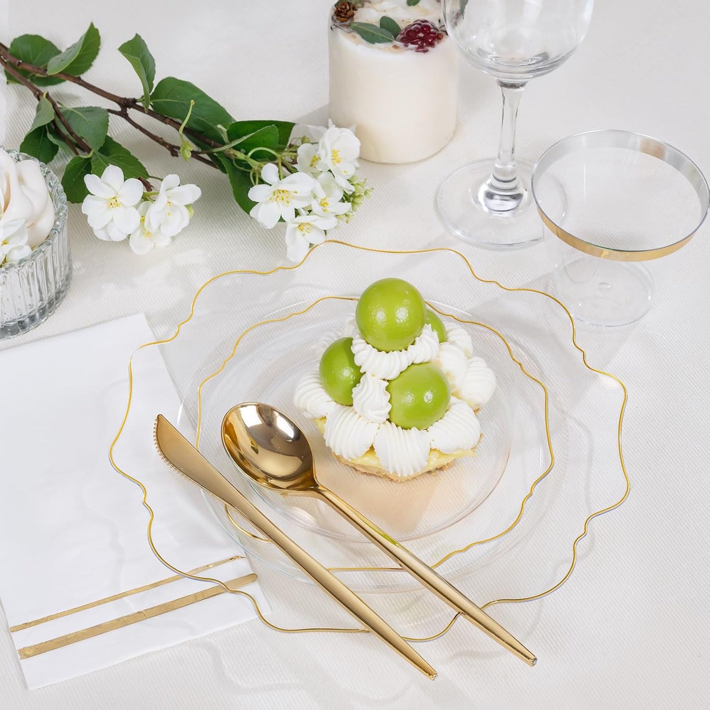 WDF 350Pcs Clear and Gold Plastic Plates - Heavy Duty Clear Plates Disposable - Gold Dinnerware Sets of 100 Plastic Plate 150Silverware 50 Cups 50 Napkins for Wedding/Party/Thanksgiving