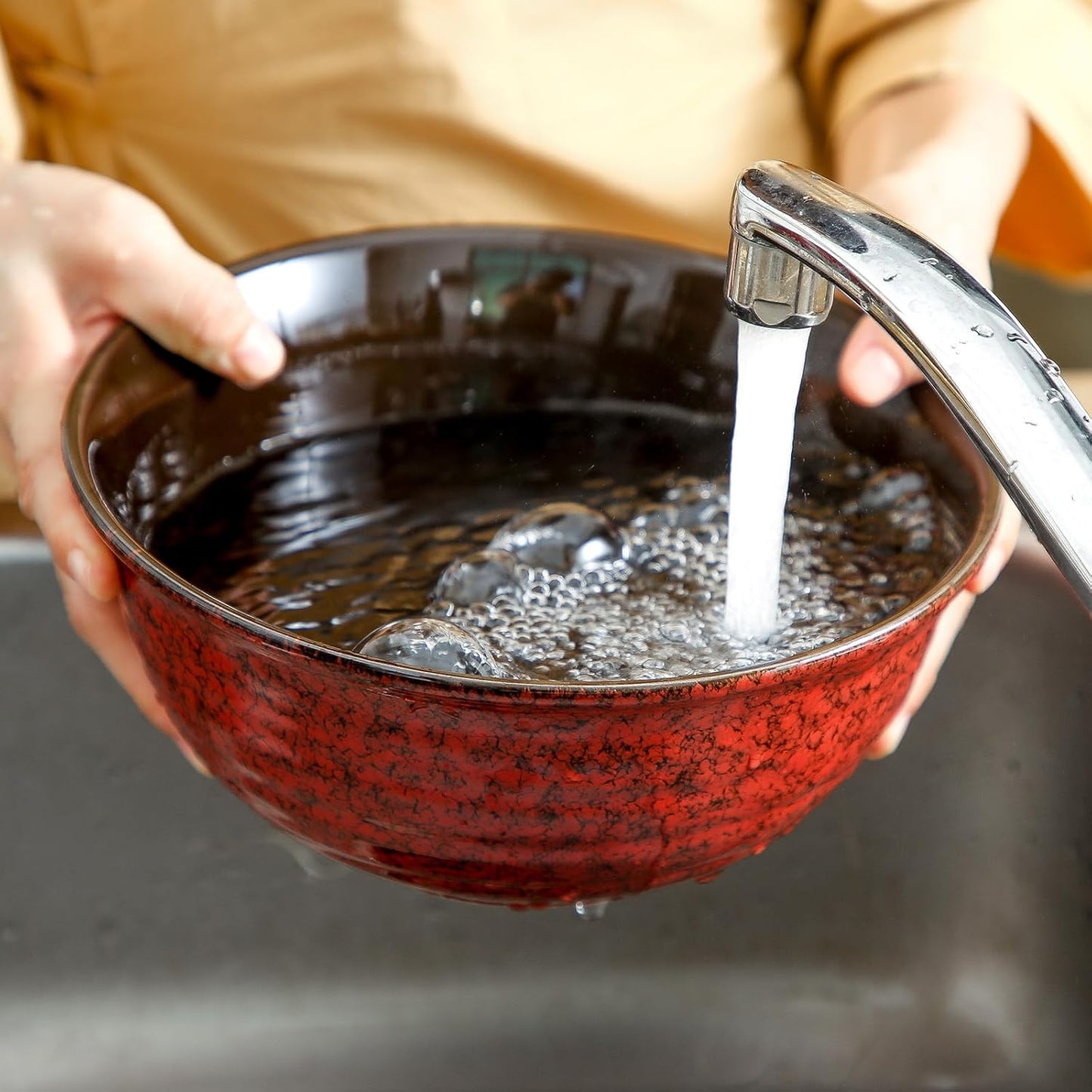 Hasense Ceramic Salad Bowl, 60 Ounces Large Serving Bowls, 8.5 Inch Soup Bowls Set of 2, Pasta Bowls for Ramen, Pho, Fruit, Housewarming, Wedding Gifts, Microwave Dishwasher Safe, Red