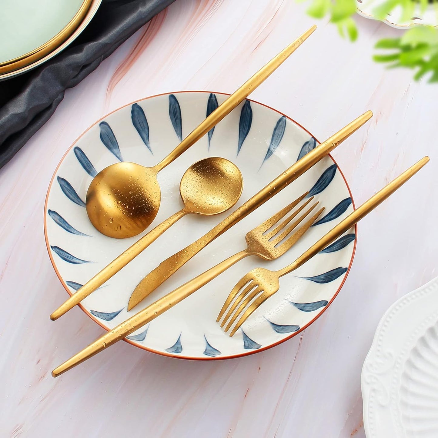 Matte Gold Silverware Set, IBIILII JEFF 40 Pieces Stainless Steel Flatware Set，Kitchen Utensil Set, Tableware Cutlery Set, Knife Spoons And Forks Set, Satin Finished Polished & Dishwasher Safe