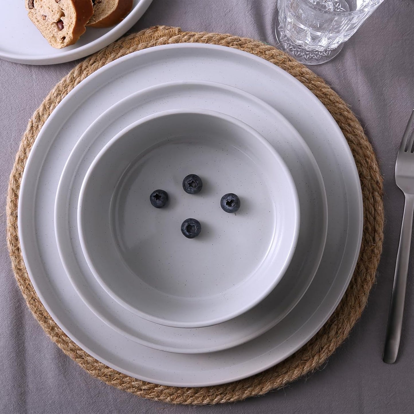 Famiware Nebula Dinnerware Set with Pasta Bowls, Service for 4 (16pcs), Fine Stoneware Plates and Bowls Sets, Microwave and Dishwasher Safe Dishes Set, Light Gray