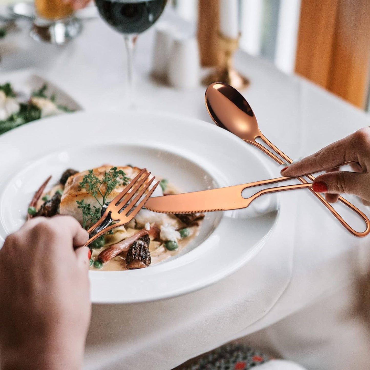 Flatware Set 4 Copper/Rose Gold Silverware Hollow Out Handles 20 Piece Stainless Steel Cutlery Modern Tableware Eating Utensils for Home Dinner Parties Wedding Festival Everyday Use