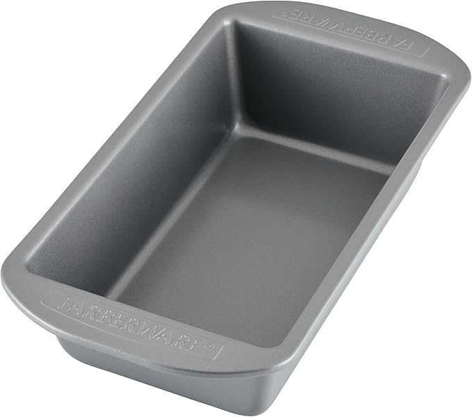 Farberware Nonstick Bakeware 9-Inch x 5-Inch Loaf Pan, Gray -