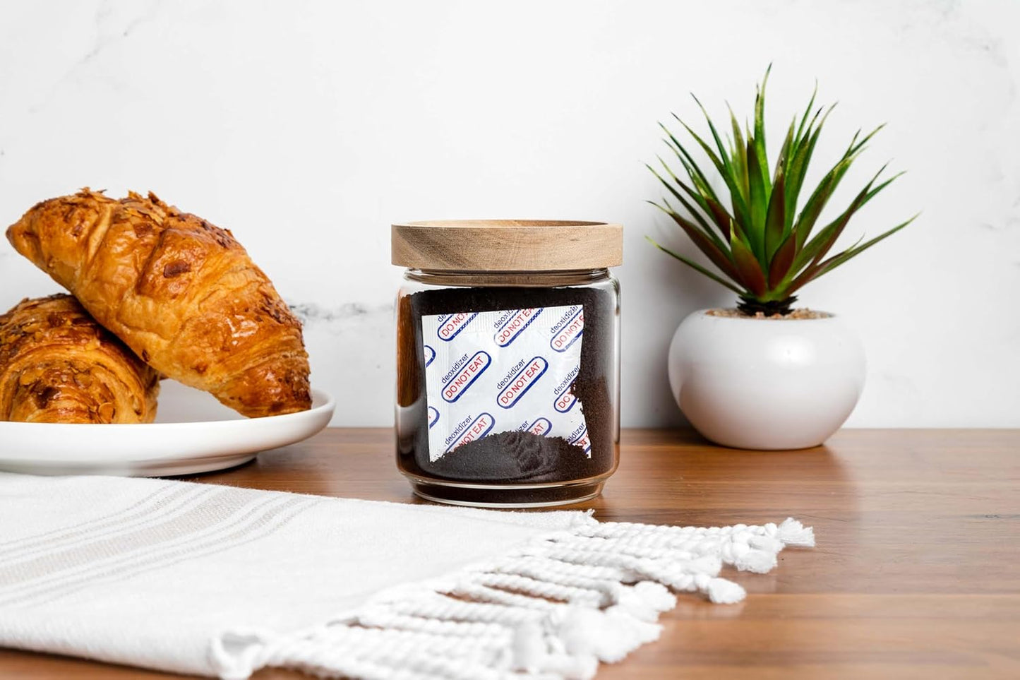 (200-Pack) 50cc oxygen absorbers for food storage,food grade oxygen absorbers packets for Home Made Jerky and Long Term Food freshness