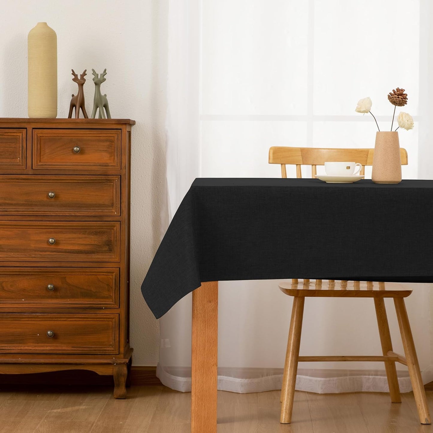 Hiasan Faux Linen Rectangle Tablecloth - Wrinkle and Stain Resistant Washable Table Cloth for Kitchen Dining Room Holiday Table Cover for Dinner, Black, 70 x 120 Inch