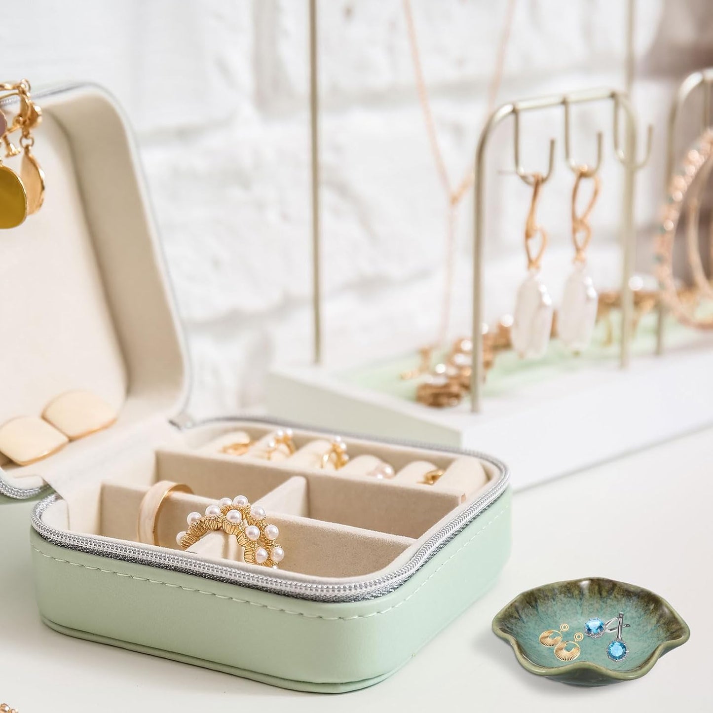 uxcell 2Pcs Ceramics Jewelry Plate, Lotus Leaf Shape Key Holder Bowl for Entryway Table Decor Small Ring Tray Dish Gift for Women Girlfriend, Grass Green