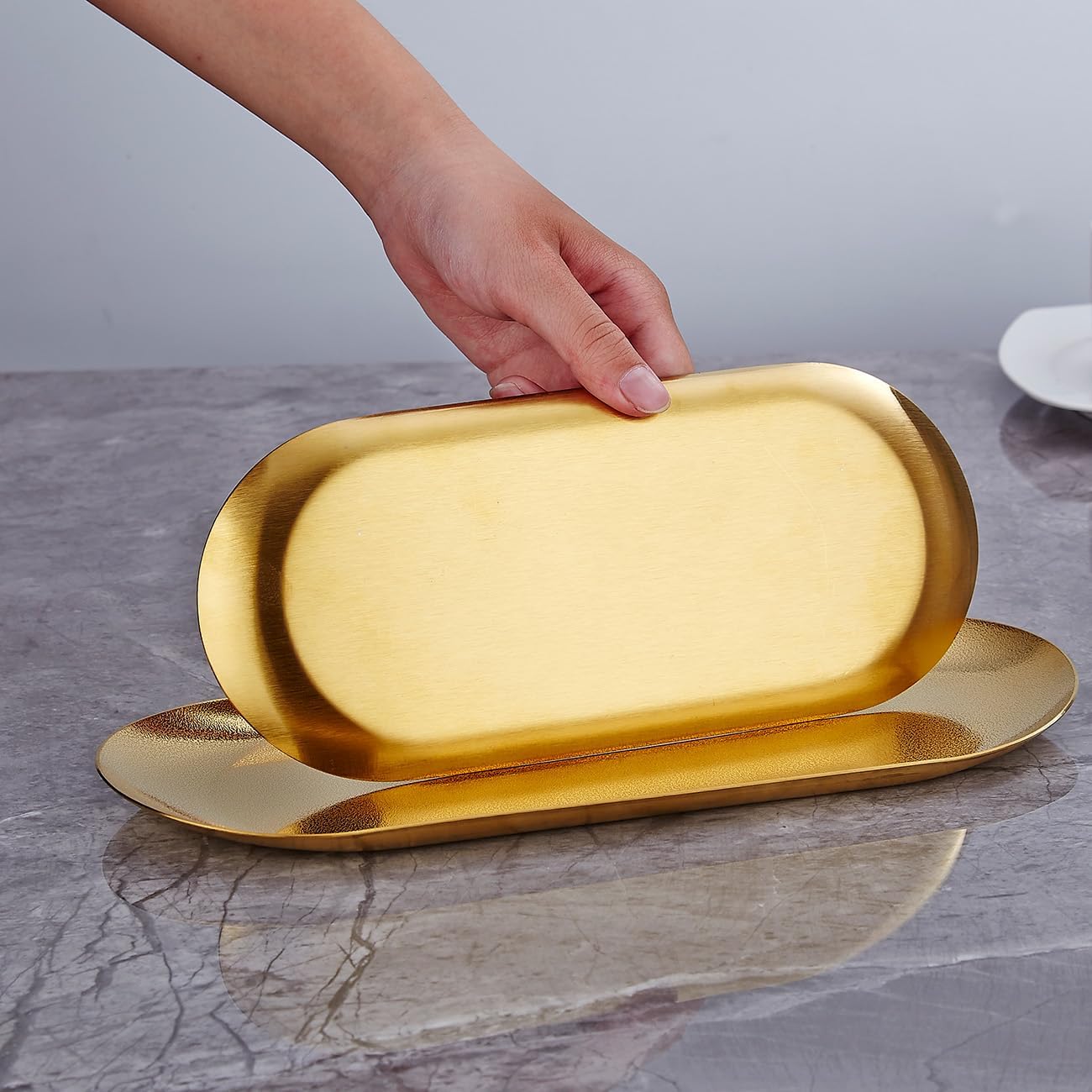 10X4 inch ellipse Appetizer Plates,thick stainless steel Dinner Plates, Pasta Dessert Plates for Sushi, Fruit oven/Dishwasher Safe, Set of 4,Gold