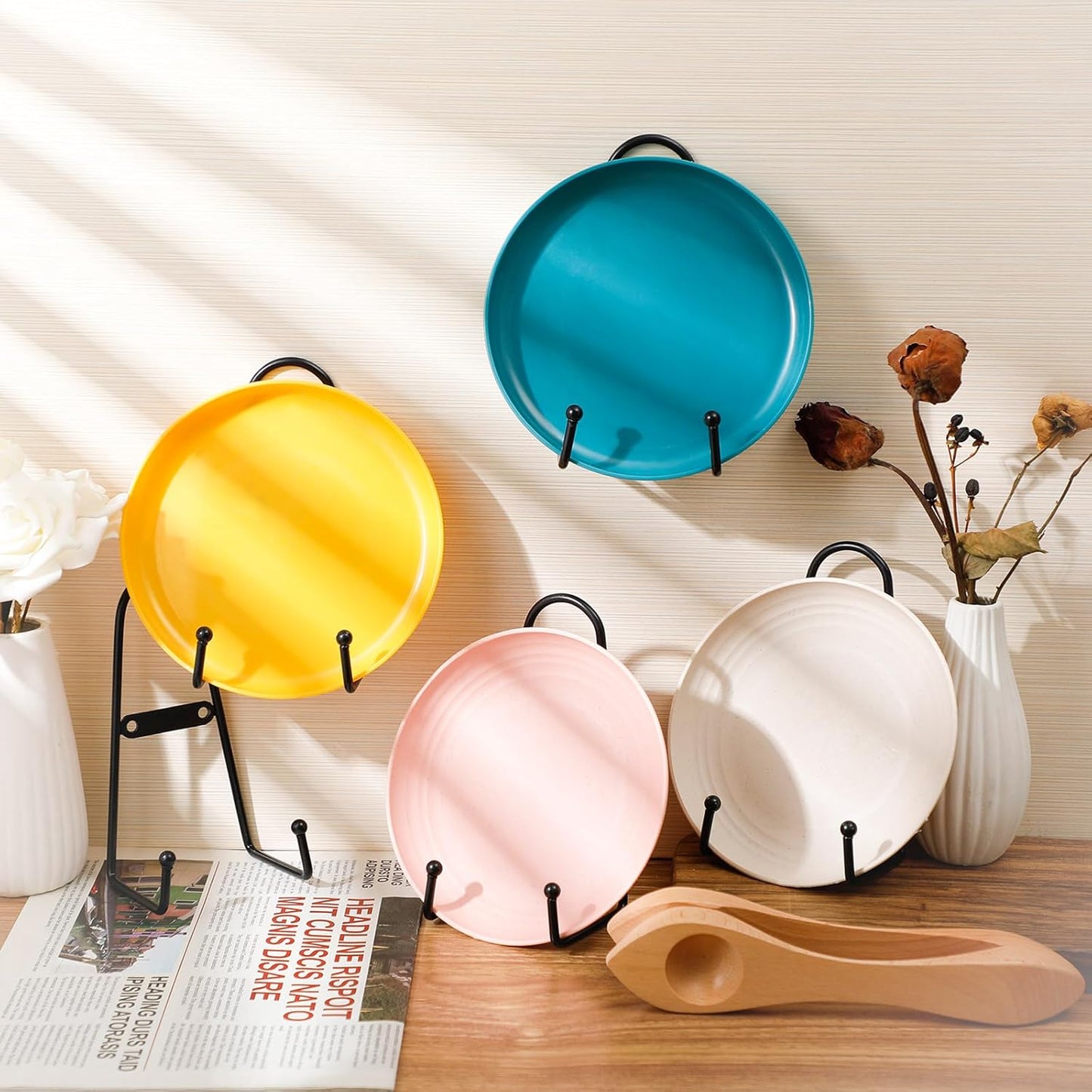 Kathfly 8 Pcs 8 Inch Metal Wall Mount Plate Display Stands Medium Black Easel Plate Hangers Vertical Stand Holders Picture Frame Stand Rack for Decorative Book Platter Arts