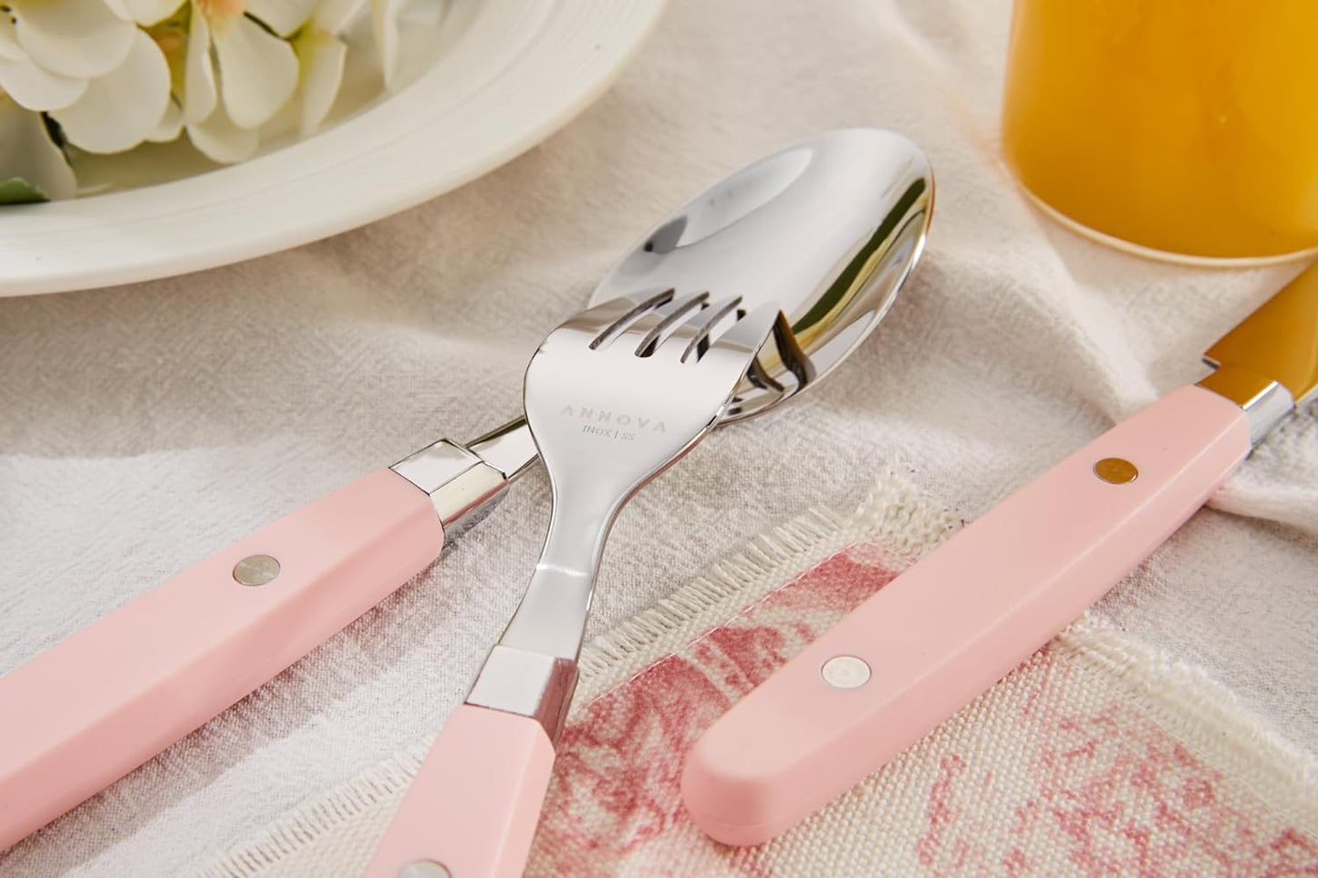 ANNOVA Silverware Set, Retro/Rivet Colorful Stainless Steel Tableware Kitchen Flatware Set Utensils, Includes Dinner Knives, Forks, Spoons, Salad Forks & Dessert Spoons (Light Pink, 20 Pieces)