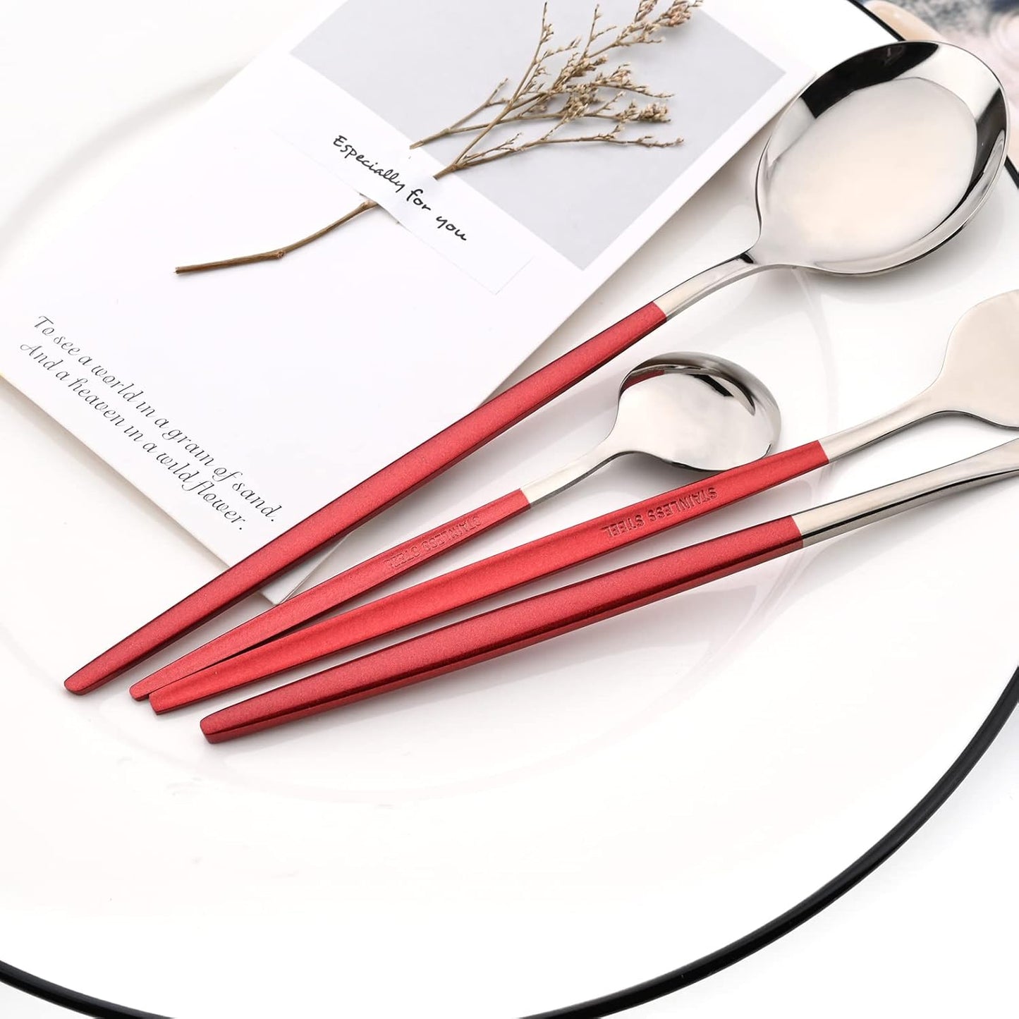 Mirror Cutlery Serving Set, 24-piece 18/0 Stainless Steel Silverware With Red Handle Simple & Modern Tableware For Home Party Restaurant Christmas Dinner, Service For 6 (Red Silver)