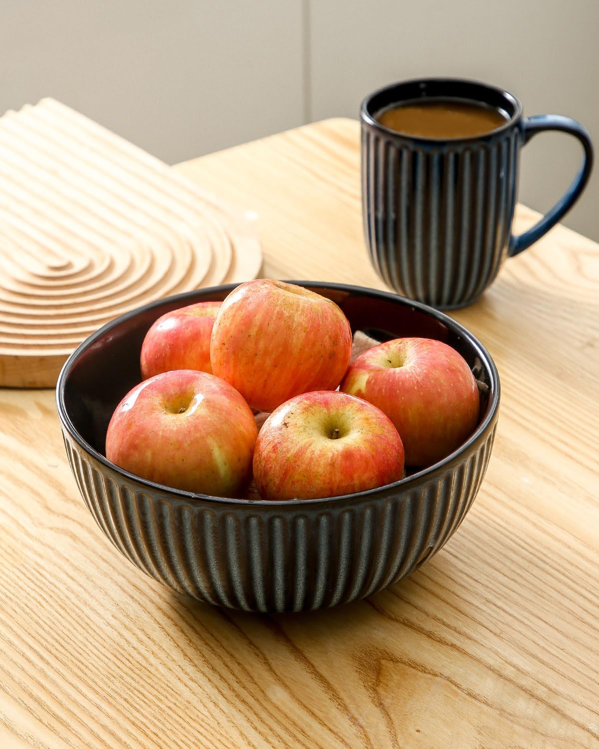 Hasense Large Salad Bowls of 2, Porcelain 60 Oz Serving Bowl 8 Inch for Kitchen Dining,Elegant Ribbed Ceramic Dishes for Party,Soup,Pho,Pasta,Cereal,Fruit - Dishwasher & Microwave Safe, Blue