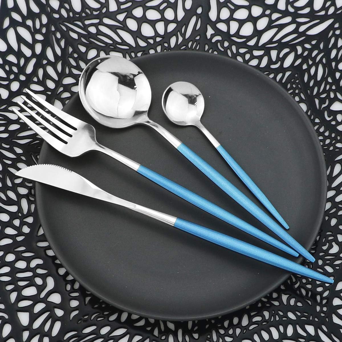 Mirror Silverware Set,24-Piece 304 Stainless Steel Shiny Flatware Set,Kitchen Utensil Set,Tableware Cutlery Set for Home and Restaurant, Dishwasher Safe Service For 6 (Blue/silver)