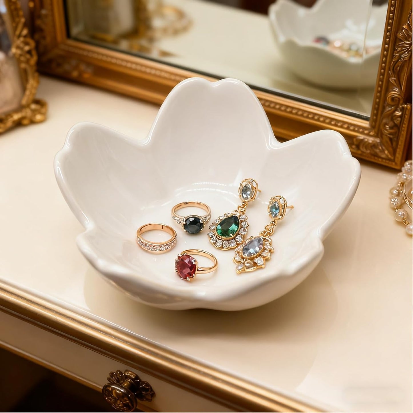 Small Flower Ring Dish Jewlery Tray, Ceramic Jewelry Dish Tray Cute Room Nightstand Decor Trinket Dish Bathroom Ring Holder Jewelry Plate Bowl Christmas Friendship Birthday Gifts for Women Mom