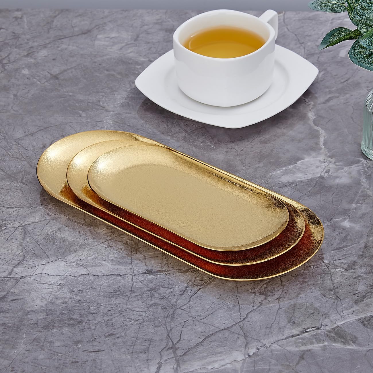 SANQIAHOME 7X3 inch ellipse Appetizer Plates,thick stainless steel Dinner Plates, Pasta Dessert Plates for Sushi, Fruit oven/Dishwasher Safe, Set of 4,Gold