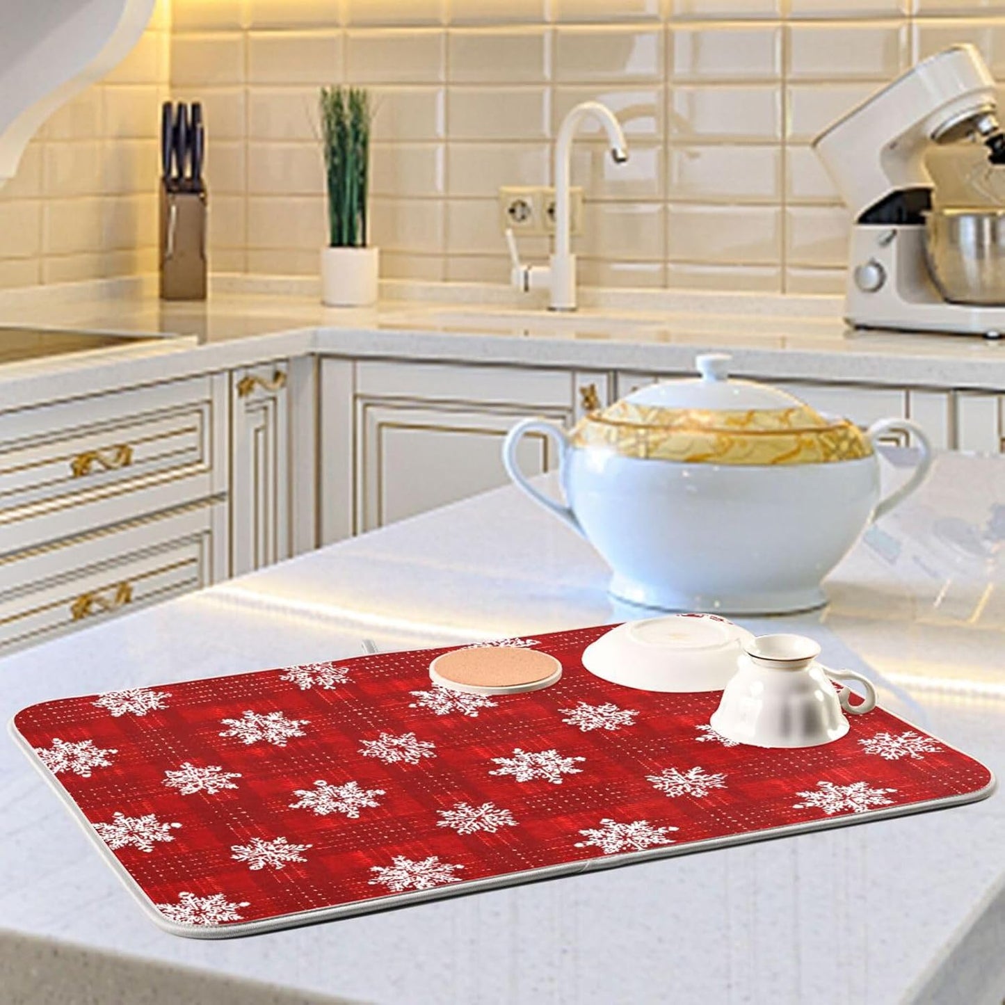 White Snowflake Pattern on Red Dish Drying Mat Super Absorbent Drying Mat 18x24 inch Large Dish Drying Mats for Kitchen Counter Dish Drying Pads Kitchen Drying Matt for Countertop