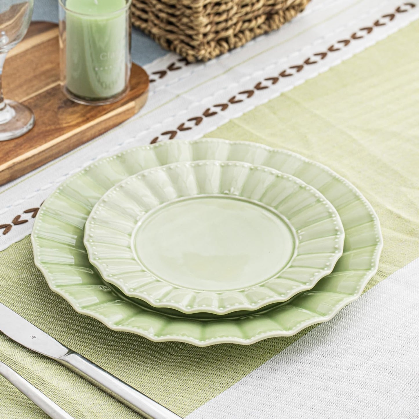 Dinnerware set, Kitchen Plates and Bowls Sets for 4, Porcelain dish set for party, House gift, Microwavable safe, Mixed Colors