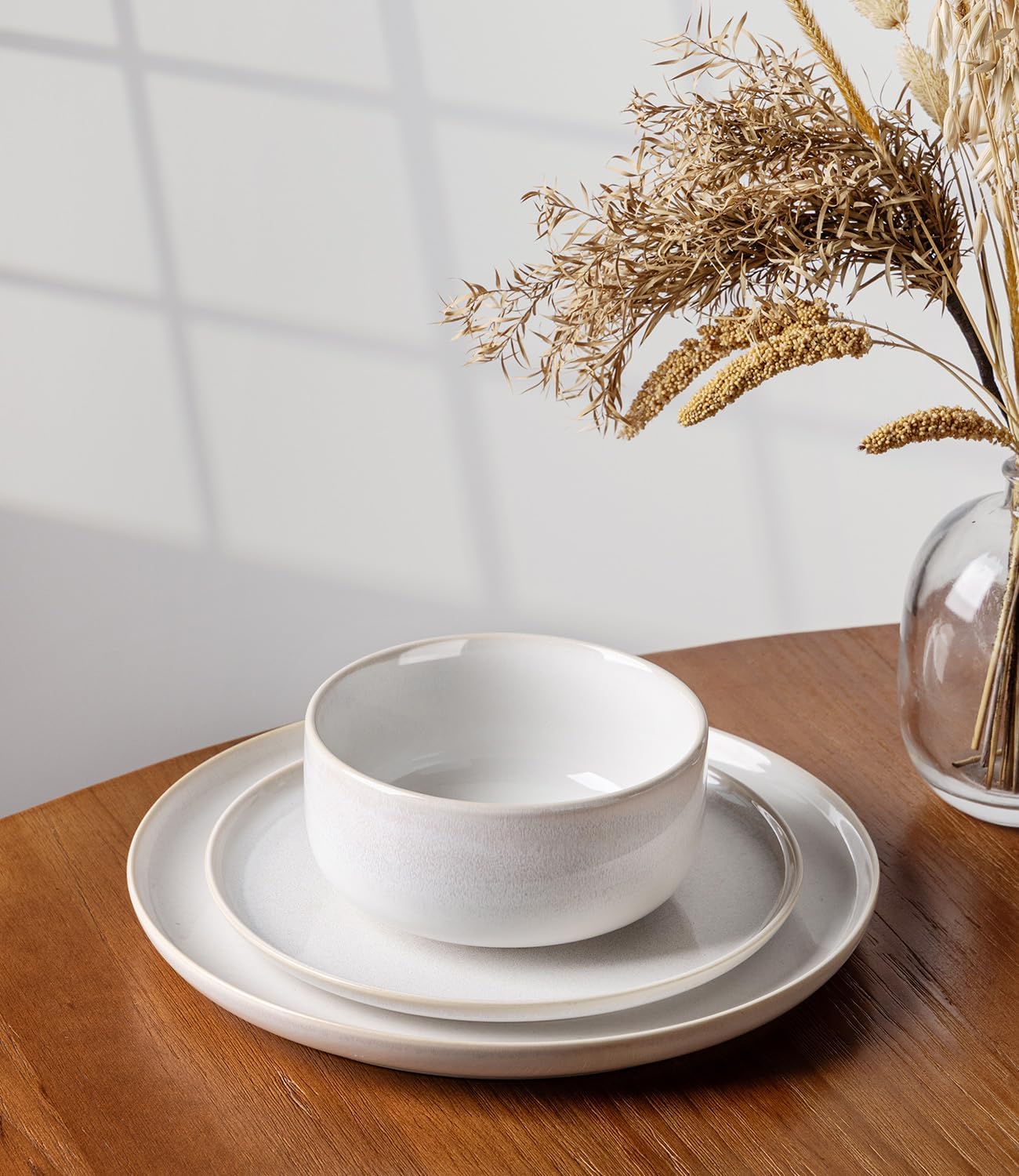 TheTerra Ceramic Dinnerware Sets for 4, 12 Pieces Handmade Reactive Glaze Plates and Bowls Set, Scratch Resistant Dish Set, Oven & Microwave & Dishwasher Safe, Star White