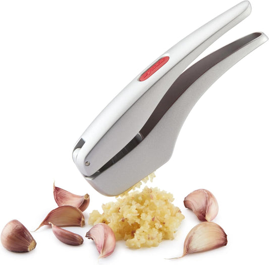 Zyliss Susi 3 Garlic Press - Aluminium Press with Built-In Cleaning Tool - Garlic Crusher, Mincer & Peeler for Unpeeled Cloves