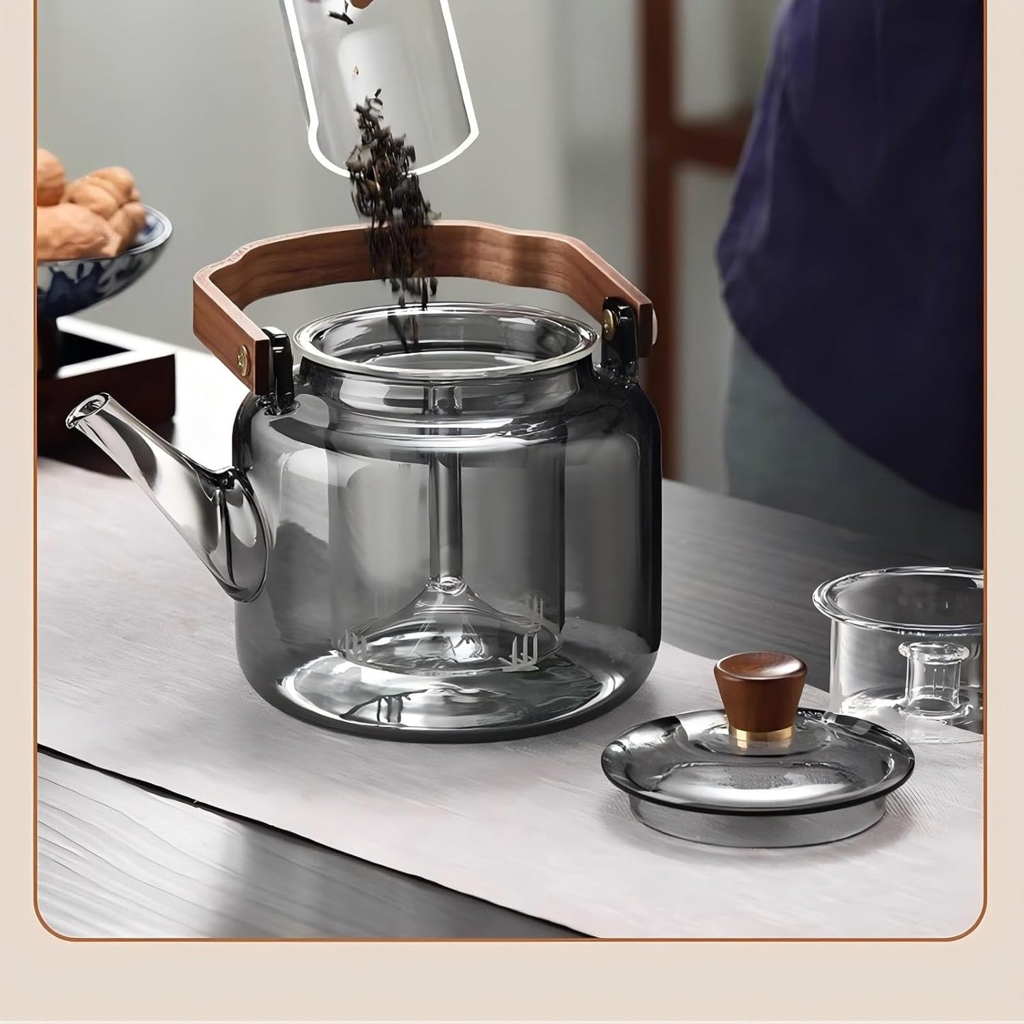 Glass Teapot with Infuser, Heat Resistant Borosilicate Tea Kettle, Clear, 34oz/1000ml Capacity, Tea Pot for Loose Leaf Tea, Stovetop Safe