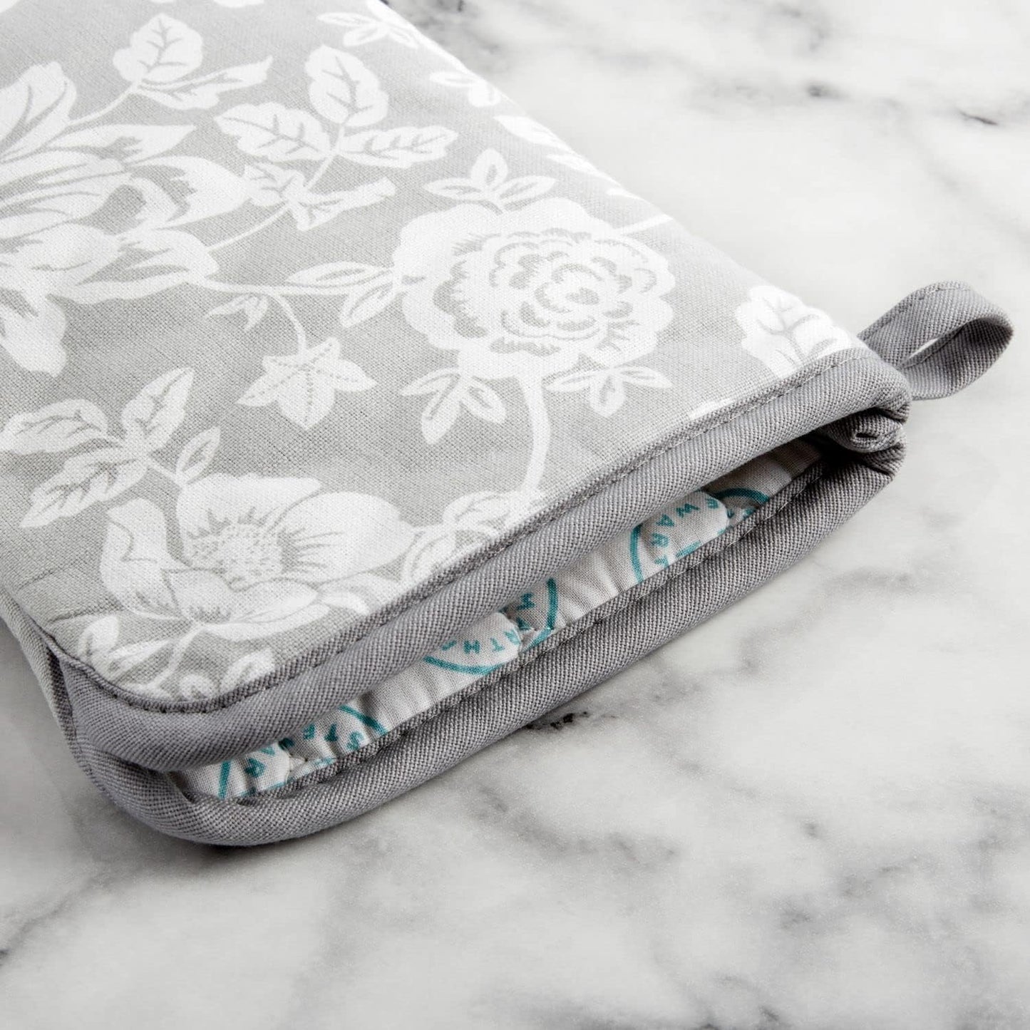 Martha Stewart Floral Vine Oven Mitt 2-Pack Set, Grey, 7"x13"
