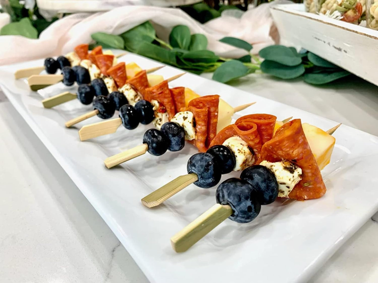 3.5 inch (260 Pack) Bamboo Wooden Paddle Picks Skewers for Cocktail，Cocktail Picks for Drinks ，Toothpicks，Appetizers，BBQ，Fruit Kabobs，Sandwich，Barbeque Snacks.……