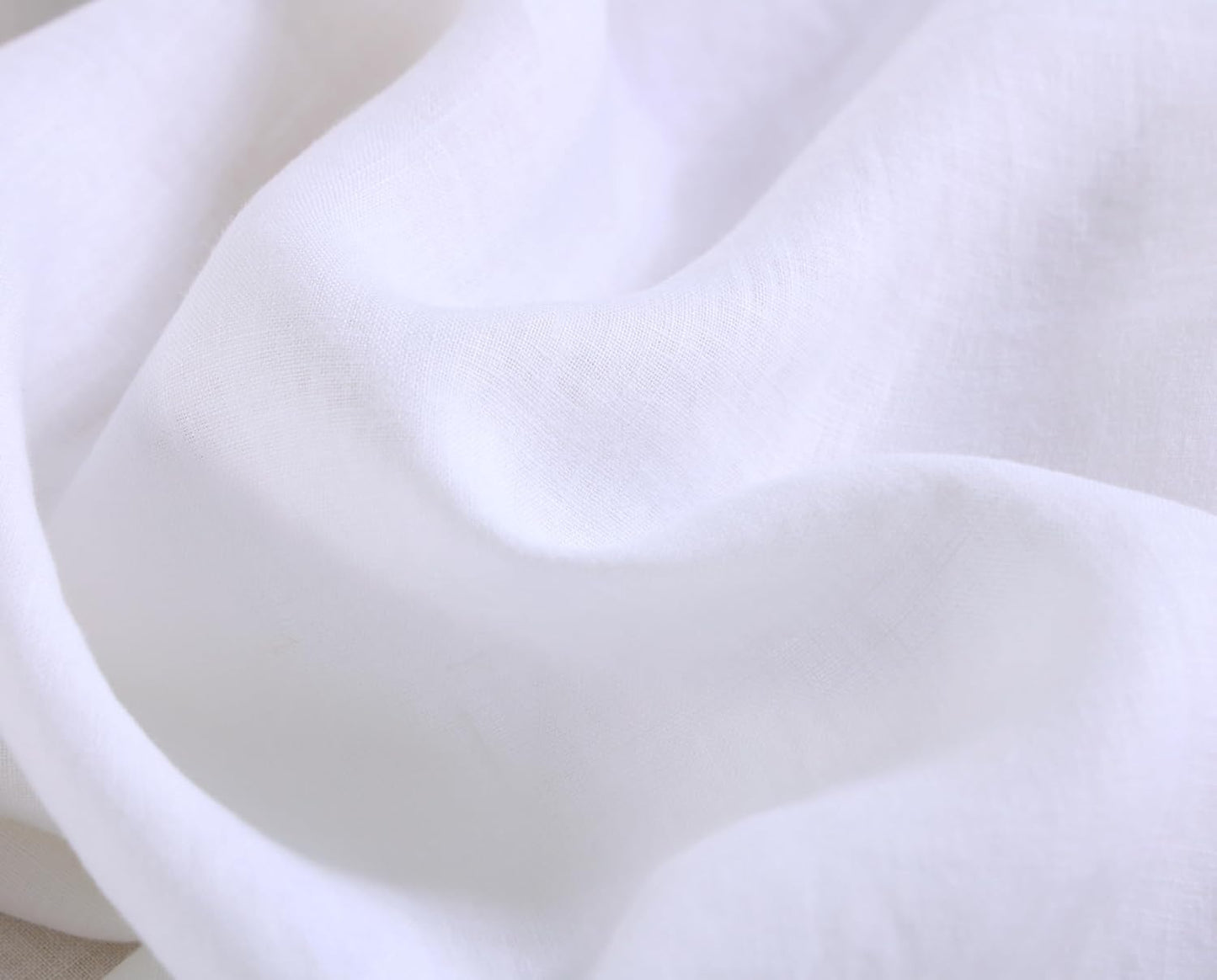 100% French Flax Linen Cloth Napkins Scalloped Embroidery 20’’x20’’ for Dinners, Parties, Weddings, Decorative Halloween, Spring, Easter, Set of 4 Pcs,White(Edges-Gold)