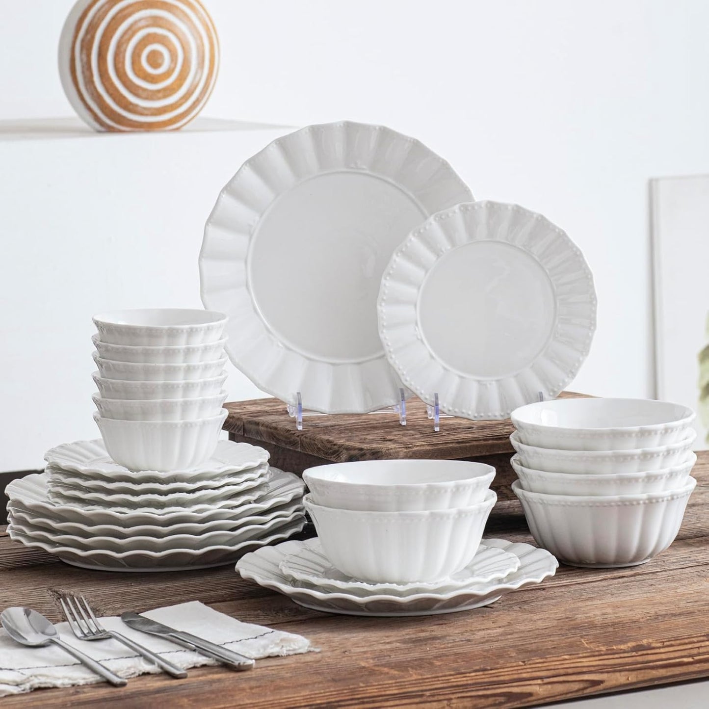 Dinnerware Sets, 24 Piece Porcelain Plates and Bowls Sets Service for 6, Ceramic tableware, Modern Bone China Dish Sets, Wavy Pattern