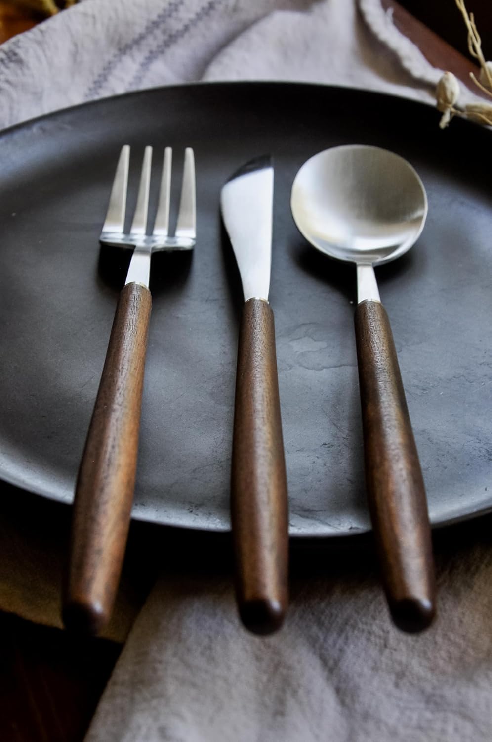 Lightweight Stainless Steel Flatware Set with Walnut (4 Sets, Plain)