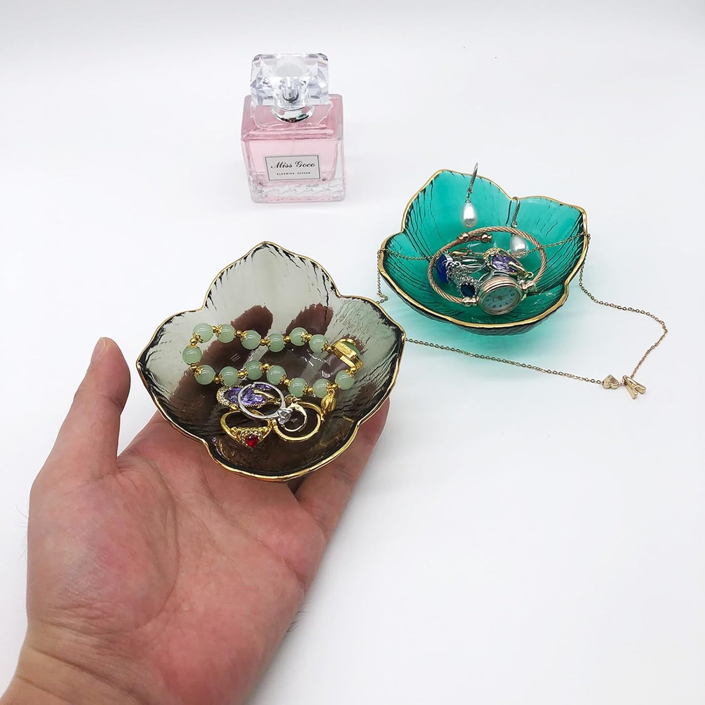 Small Ring Dish, Flower Jewelry Dish Tray, Vanity Glass Jewelry Tray, Room Nightstand Decor Jewelry Bowl, Wedding Engagement Ring Holder for Women, Bathroom Ring Bowl Trinket Dish, Gift