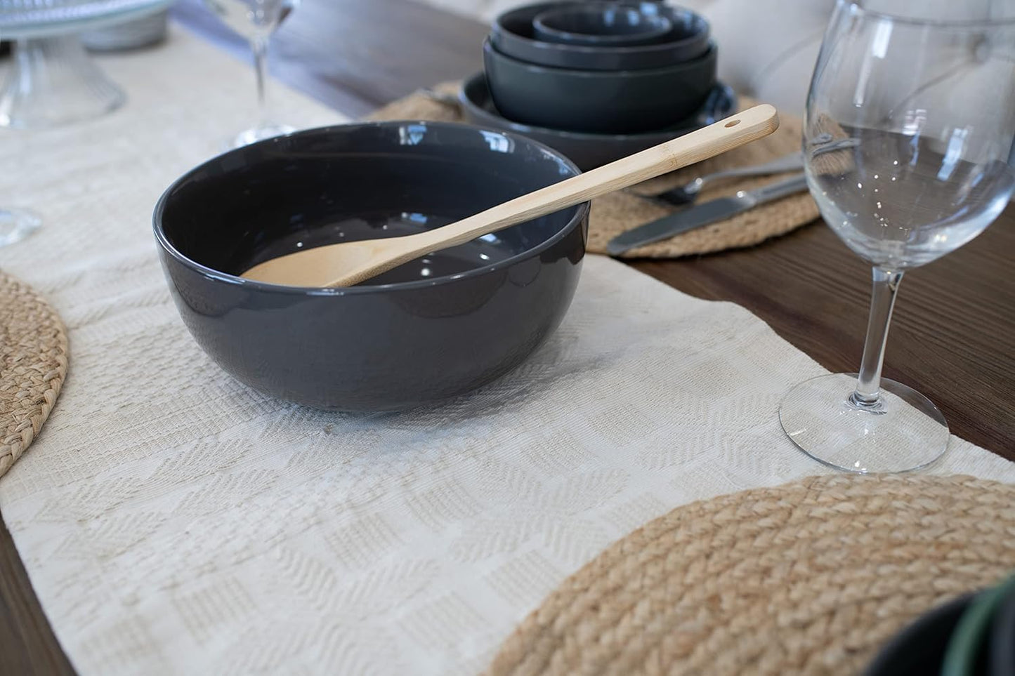 Elanze Designs Bistro Glossy Ceramic 8.5 inch Large Serving Bowls Set of 2 - Perfect for Multiple Everyday Uses: Pasta, Salad, Ramen, Soup, Popcorn, Noodles, Cereal and Mixing Bowls, Charcoal Grey