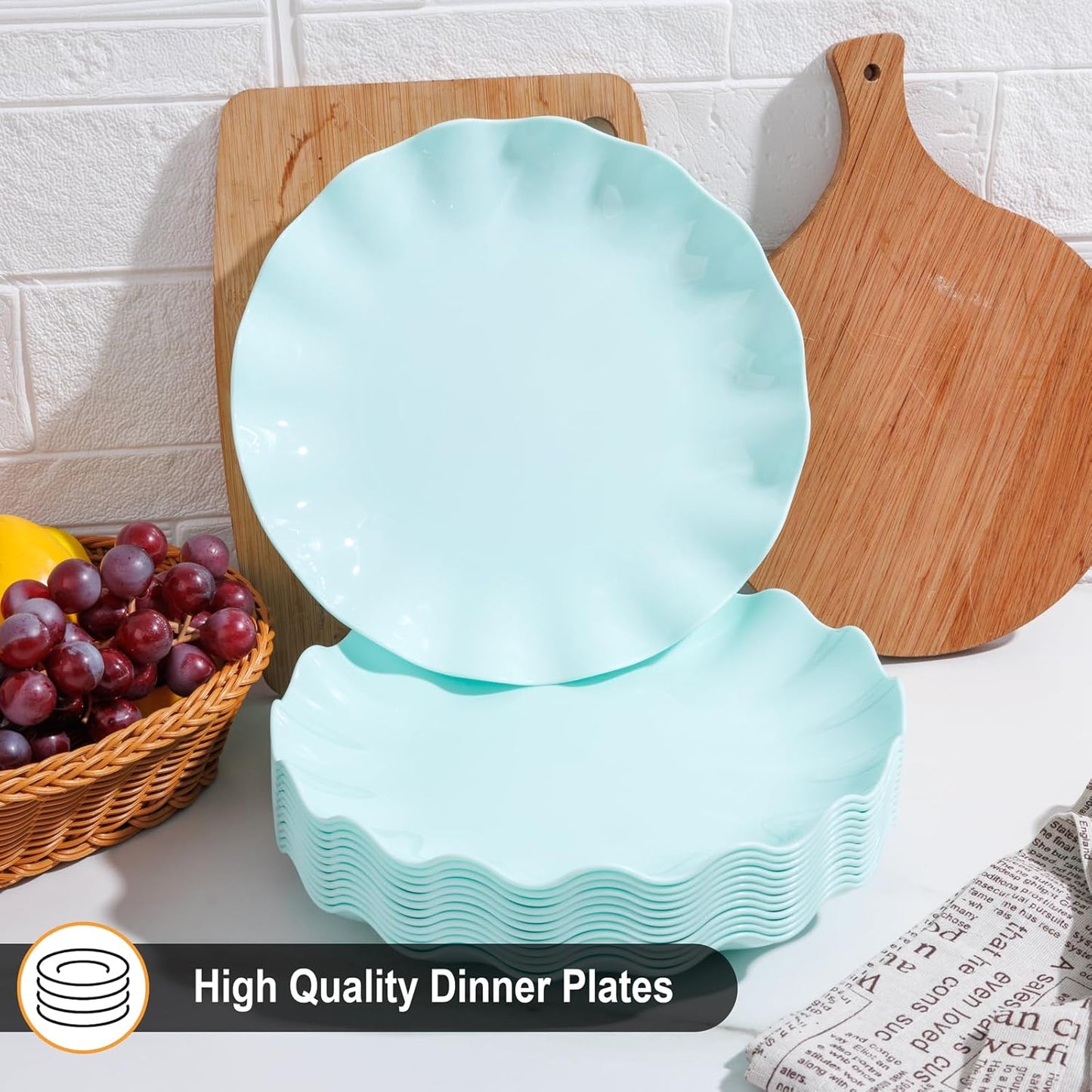 LIYH 20 Pcs 10 Inch Ice Blue Plastic Plates Reusable - Unbreakable Light Blue Scalloped Plastic Outdoor Plates Dishwasher Safe for Party