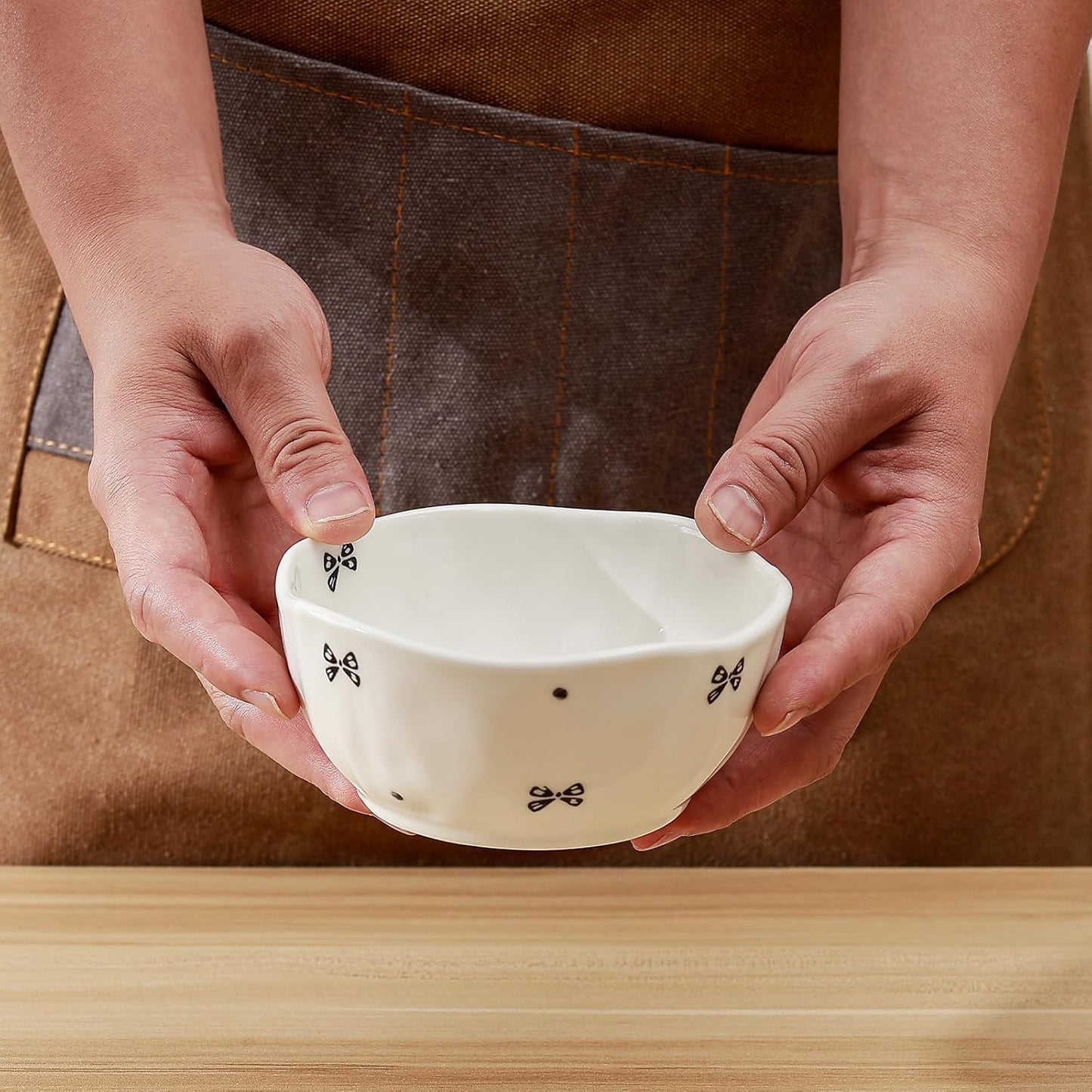 Koythin Ceramic Cereal Bowl, Cute Flowers Pattern Kitchen Bowls for Cereal, Salad, Pasta, Soup, Dessert, Serving, Home Decor, Microwave and Dishwasher Safe (Black Bow)