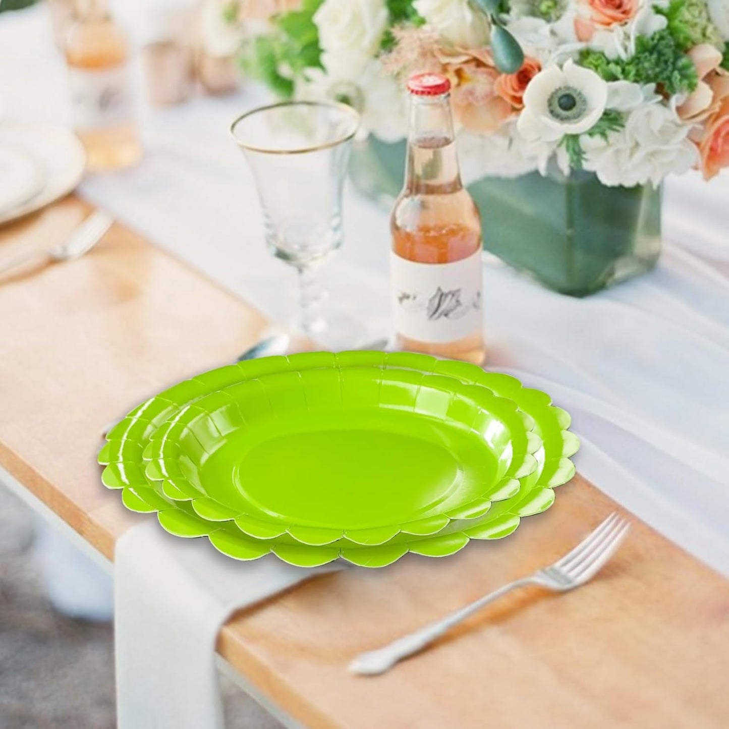 50 Pcs Lime Green Scalloped Paper Plates 25 × 7'' and 25 × 9'' Disposable Lime Green Scalloped Dinner Plates for Wedding Baby Shower Birthday Party Disposable Dessert Plate