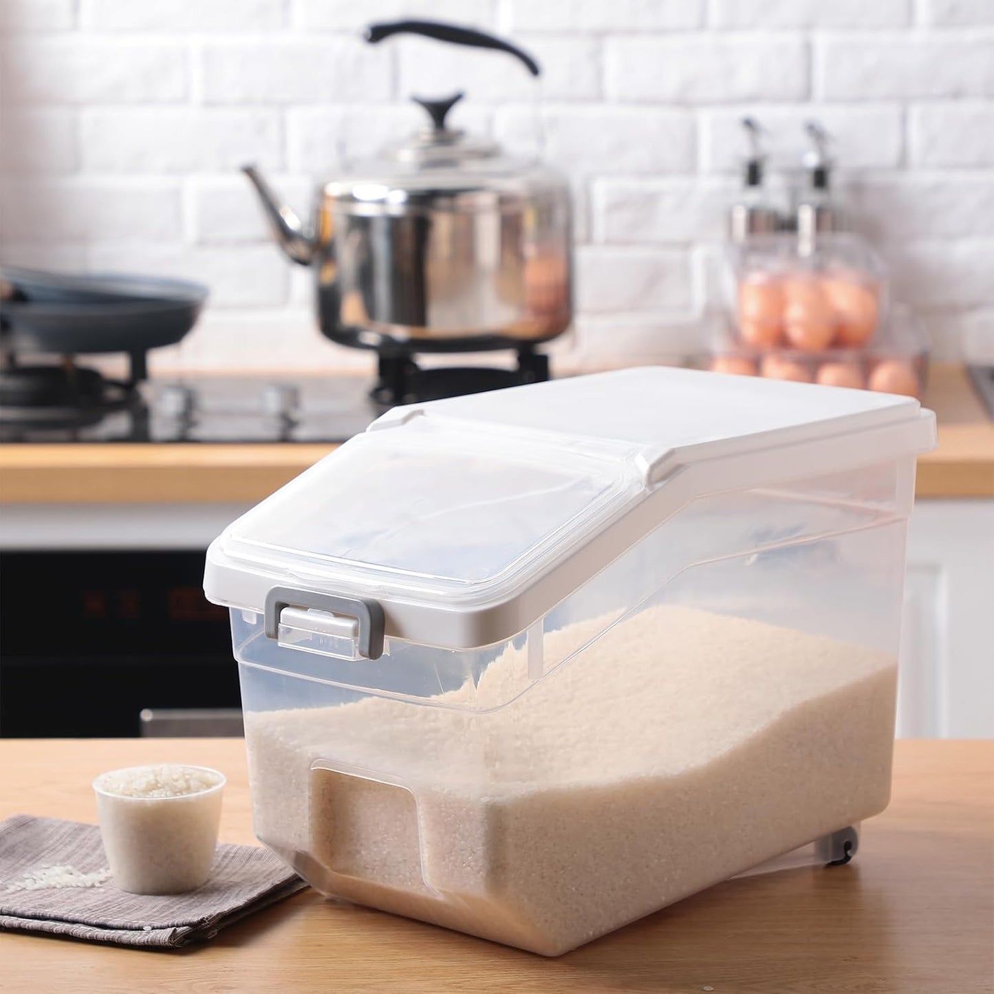 Sunnyray 4 Pcs Rice Storage Container 22 lb Airtight Flour Container with Wheels Measuring Cup Clear Pet Food Cube Dog Cat Birds Food Bin Grain Cereal Organizer Box for Dry Baking Supplies(White Lid)