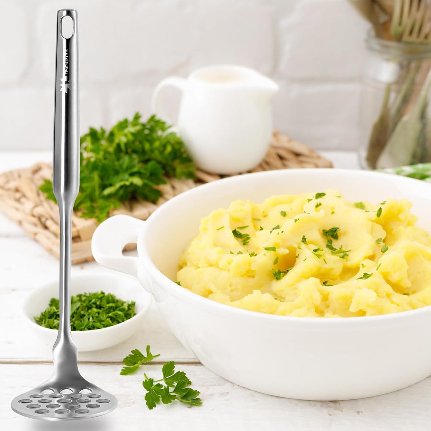 Small Avocado Masher - Stainless Steel Potato Masher，Mashed Potato Masher Kitchen Tool，Heavy Duty，8.7" Mini Bean Smasher for Vegetables & Fruits - Effortless Guacamole Preparation, Dishwasher Safe