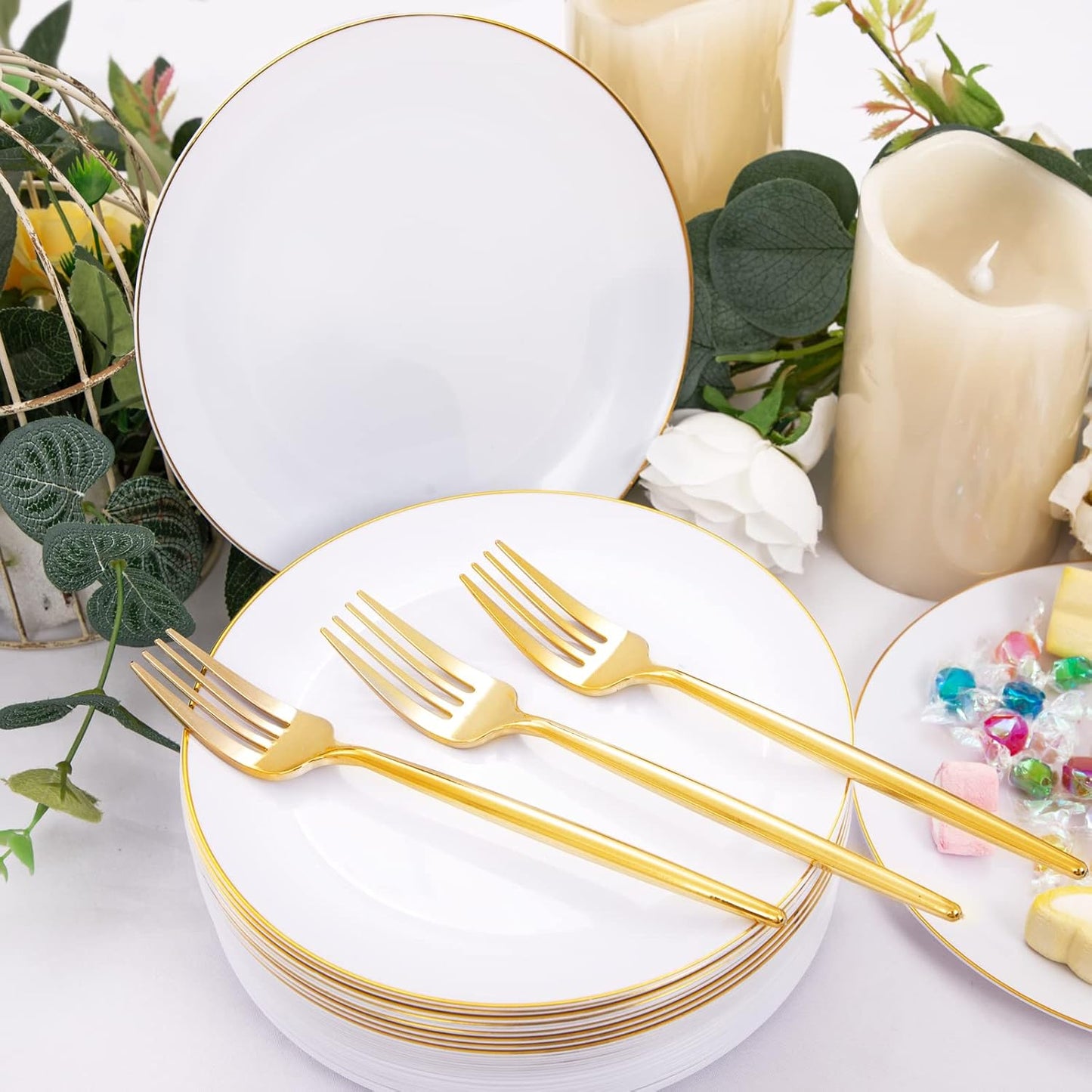 Rubtlamp 200Pcs Gold Plastic Dessert Plates,White Appetizer Platos with Gold Disposable Forks, Fancy Small Dessert/Cake Plates Include 100pcs 7.5" Salad Platos, 100pcs 7.6" Plastic Forks for Party