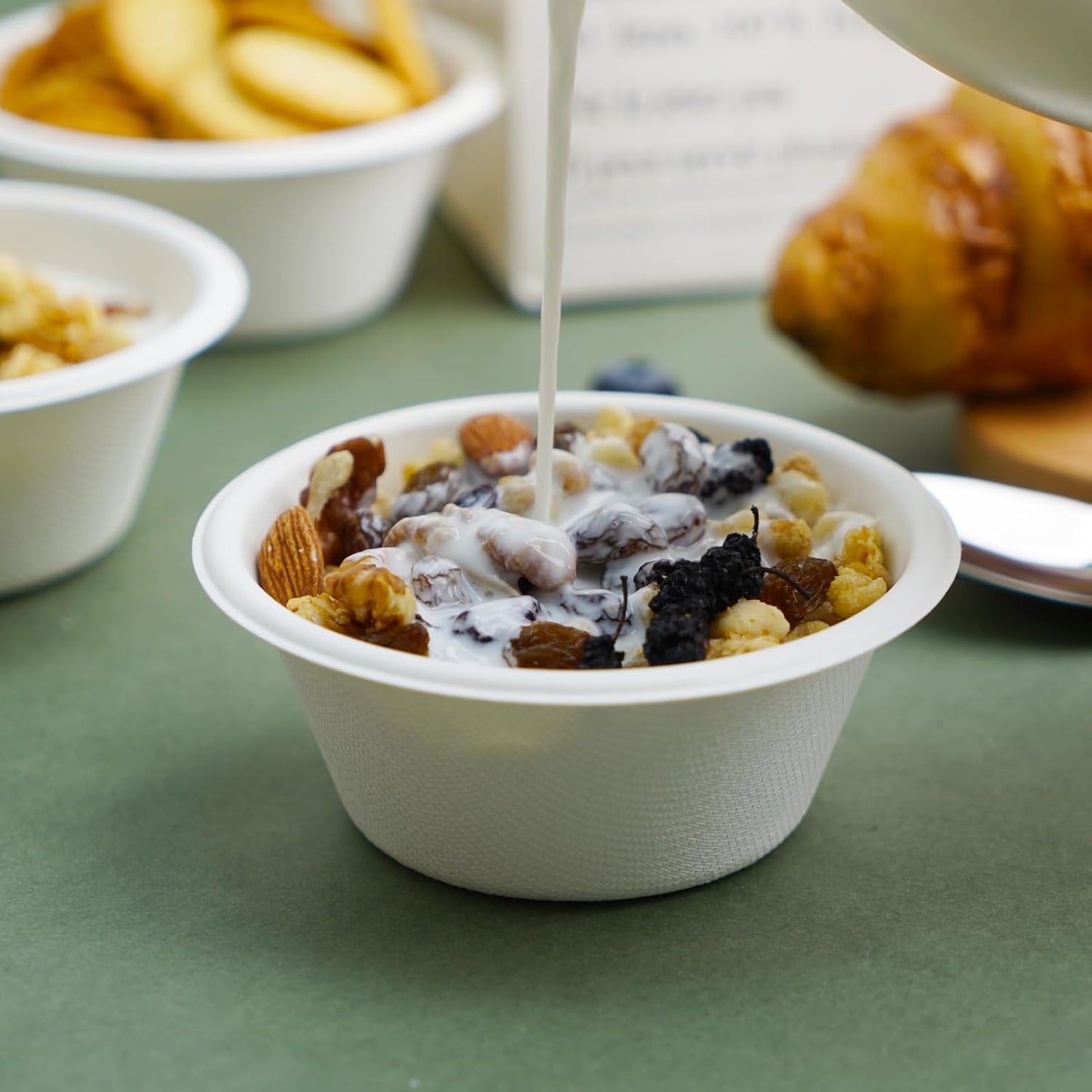 200 Count 8 oz Paper Bowls, Small Disposable Compostable Bowls, Heavy Duty Biodegradable Sugarcane Bagasse Bowl for Snacks, Fruits, Desserts, White