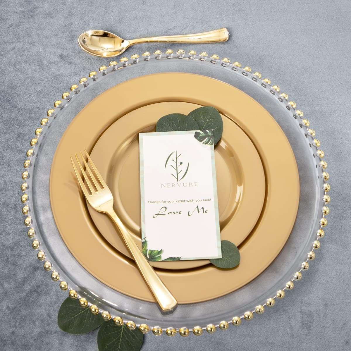 DaYammi 180pcs Gold Plastic Plates Gold Disposable Plates Plastic Silverware Include 30 Dinner Plates 30 Dessert Platos 30 Fork 30 Knives 30 Spoon 30 Cup for Party