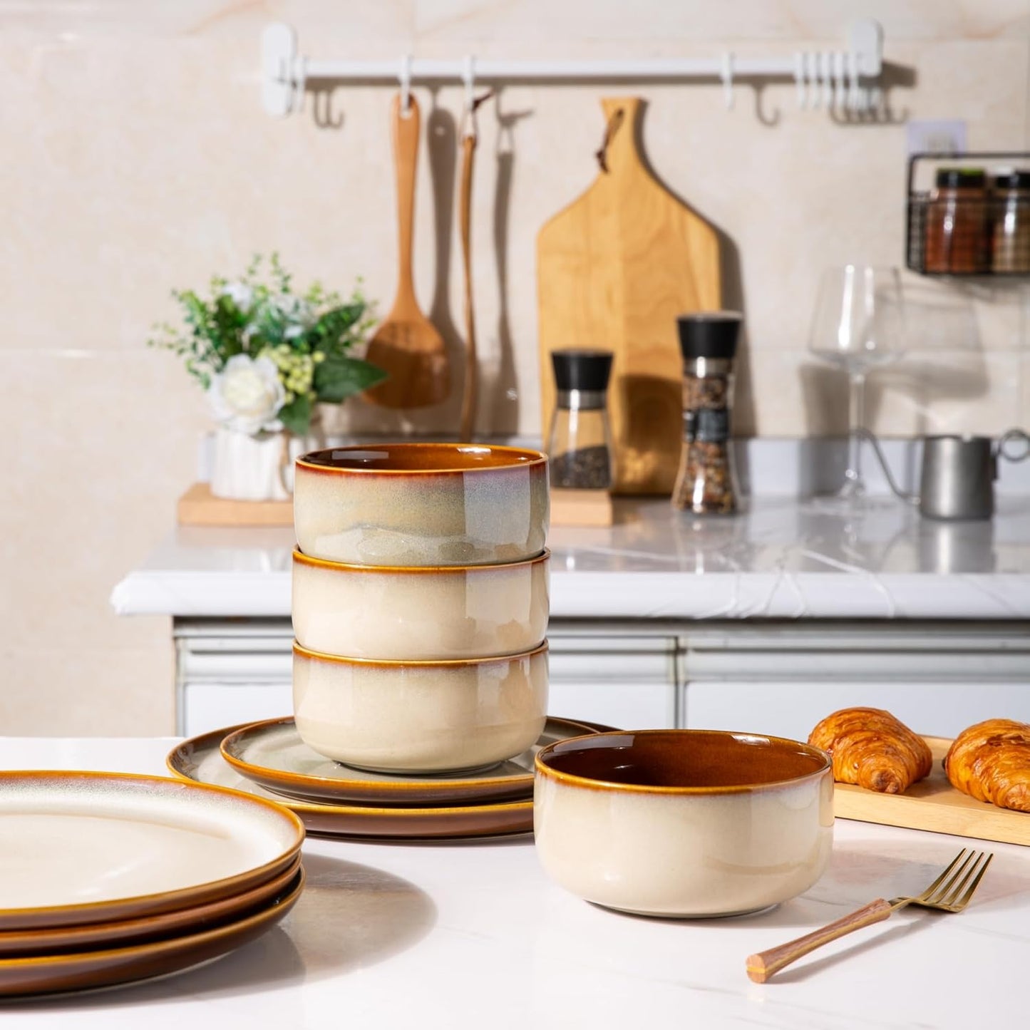 LERATIO Ceramic Dinnerware Sets for 8,Plates and Bowls Sets,Reactive Glaze Dishes Set,Highly Chip and Crack Resistant | Dishwasher & Microwave & Oven Safe Dishes set,Service for 8-Kahki (24pc)