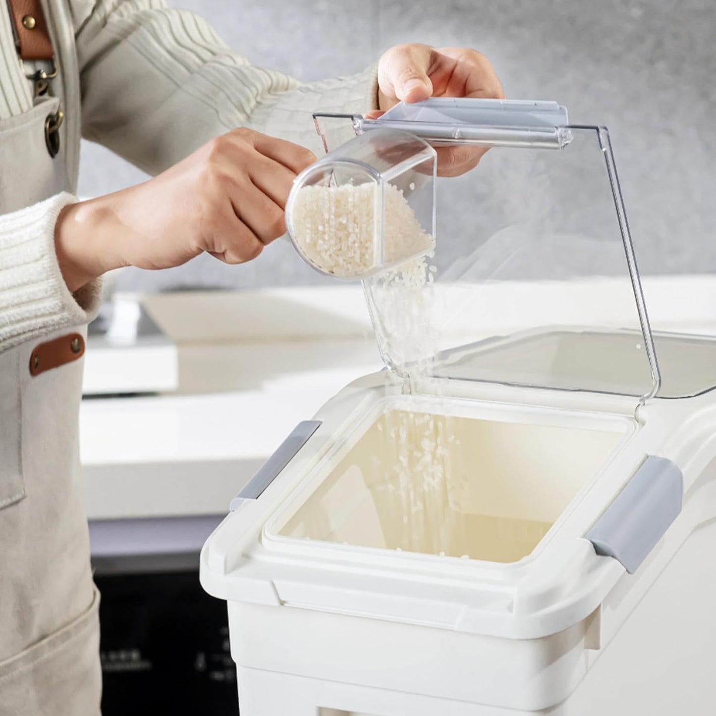 HANAMYA 10 Liter / 20 lbs Rice Storage Container with Measuring Cup, BPA free, For Rice | Grain | Pet Food | Flour, 1 count, White