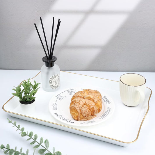 Spsyrine White Decorative Serving Tray with Handles, Elegant Plastic Coffee Table Tray for Ottoman, Living Room, Home Decor
