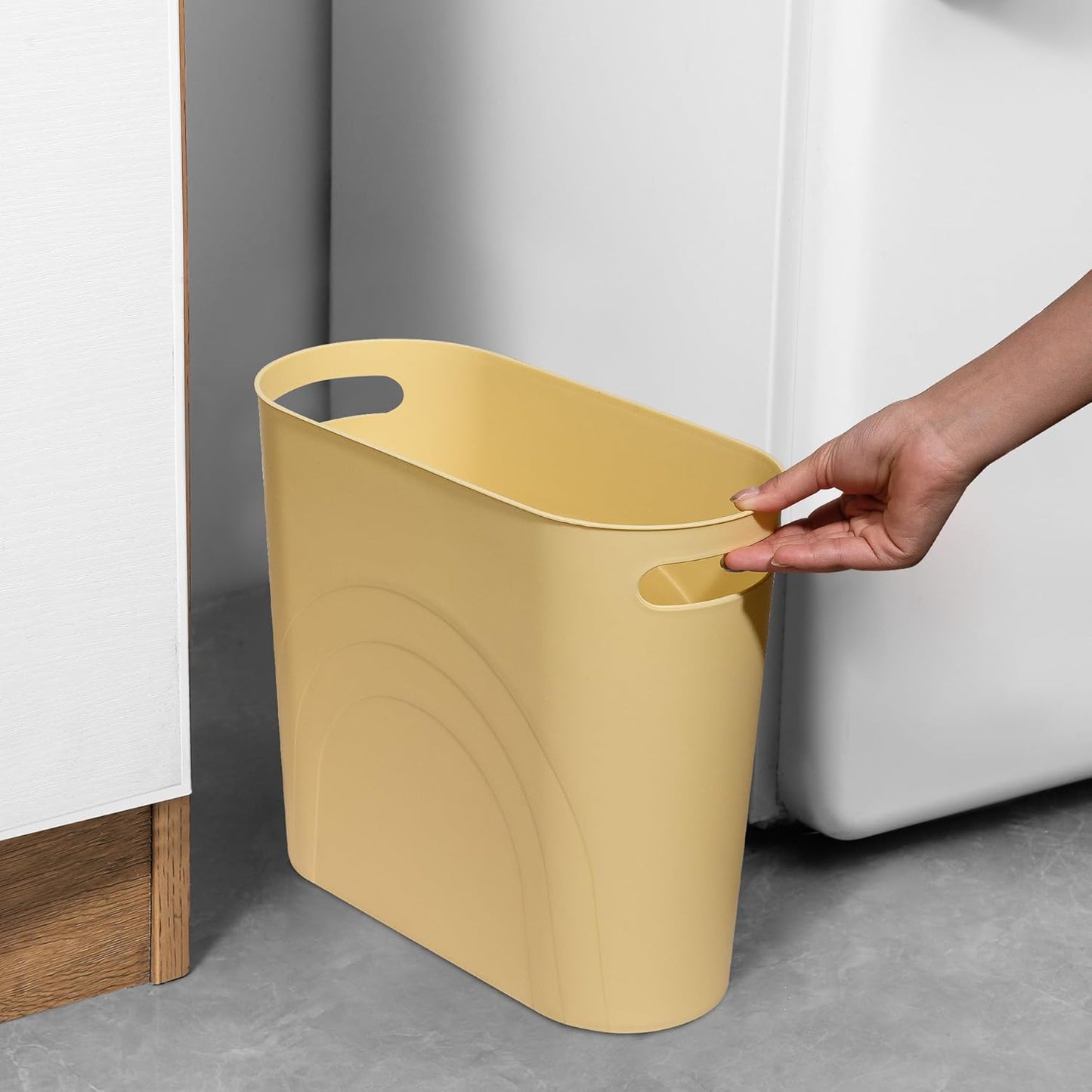rejomiik Small Trash Can, 3.5 Gallon Slim Garbage Can Plastic Waste Basket with Handles Container Bin for Narrow Spaces Bathroom, Bedroom, Kitchen, Office at Home, Yellow