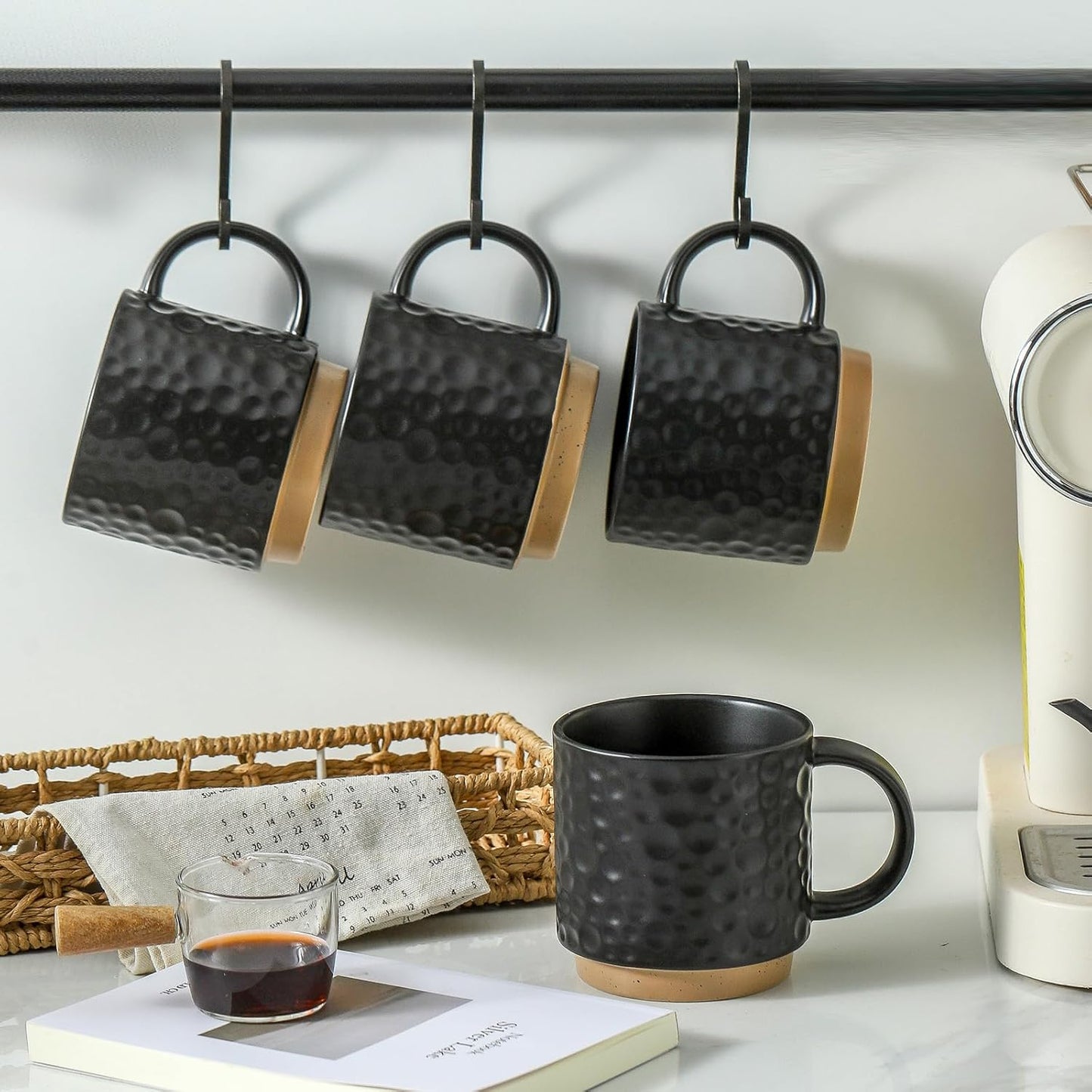 Nihow 16OZ Stackable Coffee Mug Set, Large Ceramic Coffee Mug Set of 4,Coffee Cup Set for Cappuccino/Latte/Cocoa,Dishwasher & Microwave Safe, Matte Black