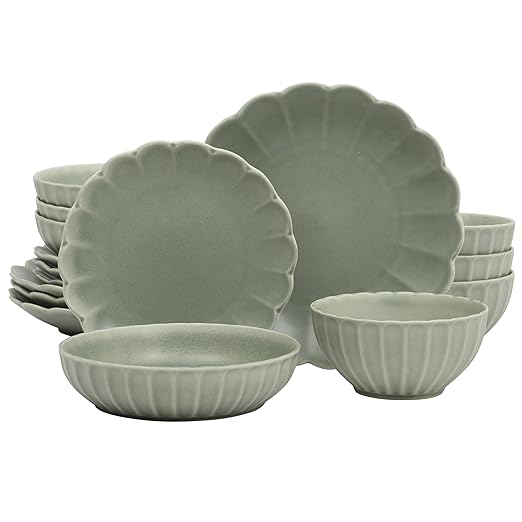 Gibson Elite Malibu Shore 16 Piece Scallop Stoneware Reactive Glaze (Service for 4) Ceramic Plates and Bowls Dinnerware Set - Green