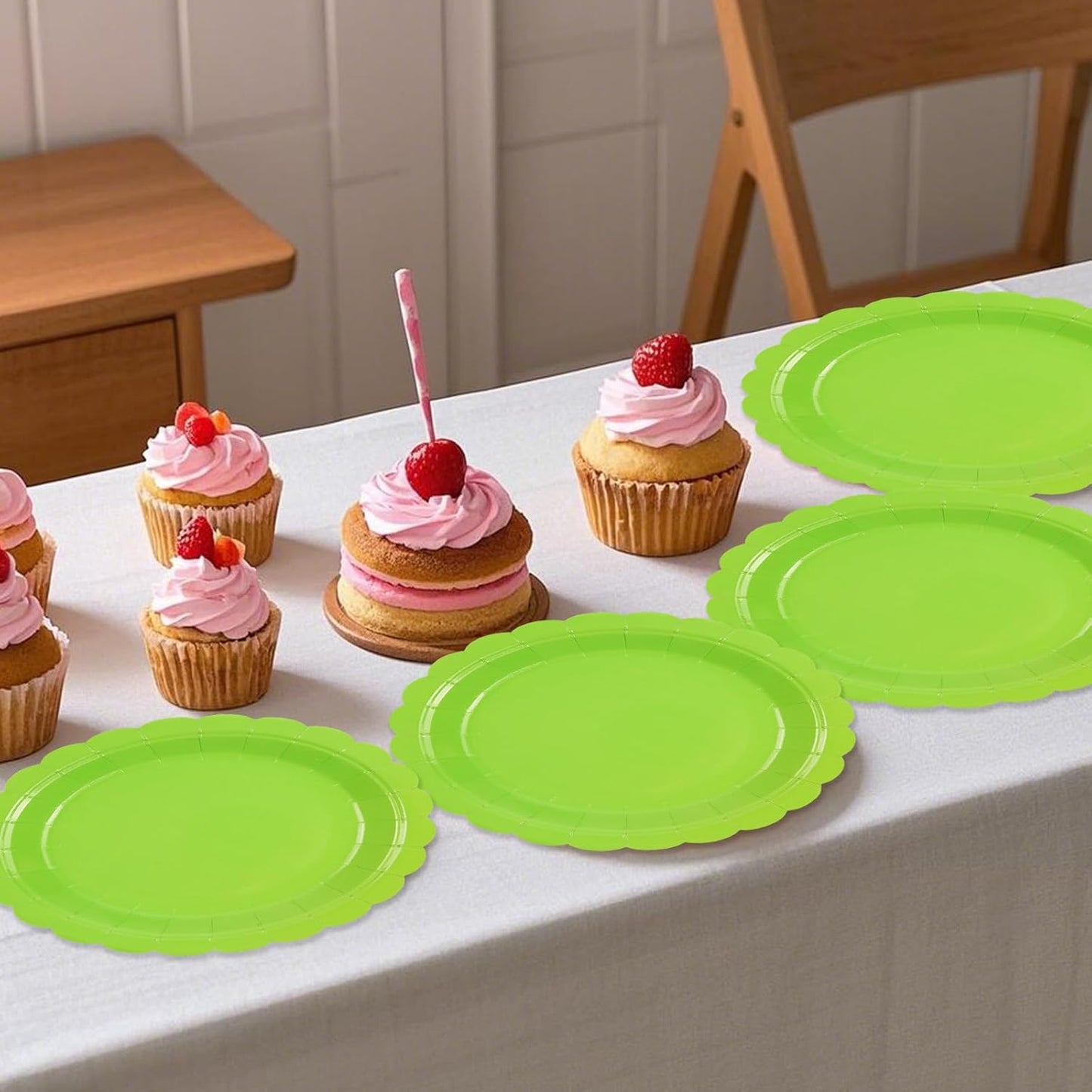 50Pcs Bright Green Paper Plates-7 Inch Solid Color Scalloped Design Birthday Dinnerware Set Disposable Dinner Party Supplies for Wedding Baby Shower Table Decor Pininc Fall Party Decor