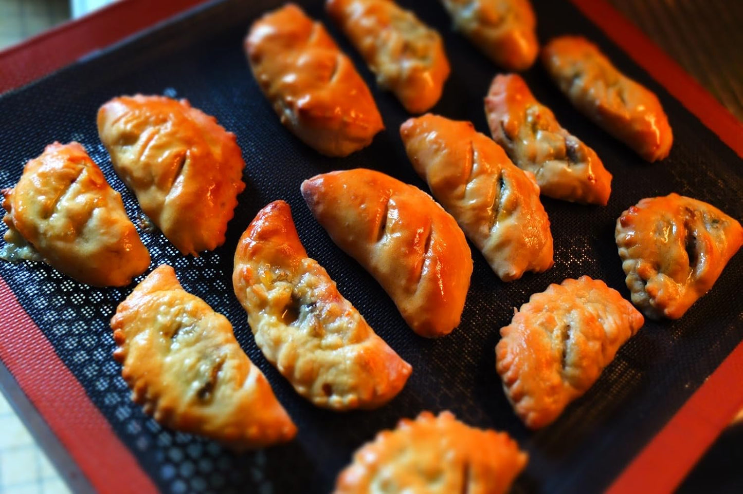 Bluedrop Bread Baking Mat Open Mesh Oven Liner Steaming Mesh Eclair Baking Sheets Perforated Silicone For Half Sheet Size 11-5/8 x 16-1/2 Inch