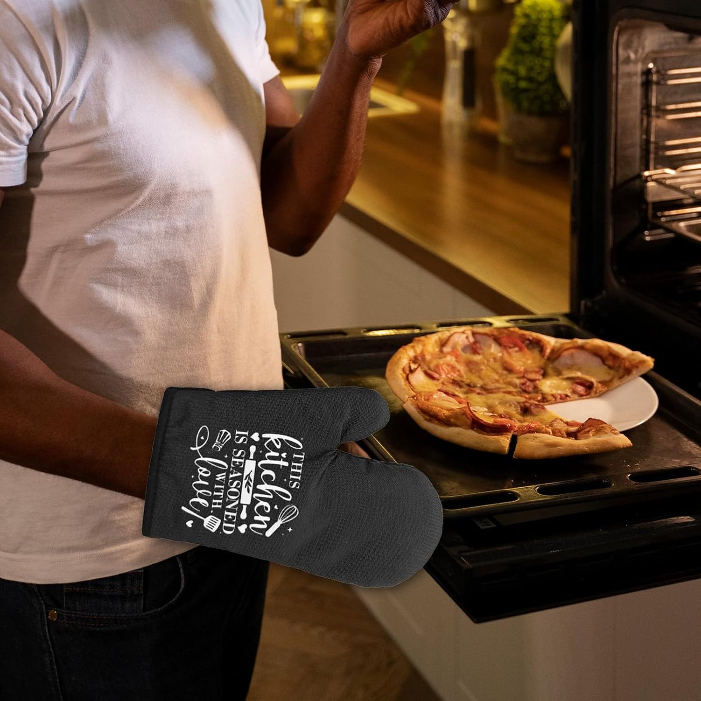 Funny Oven Mitts and Pot Holders Set with Sayings This Kitchen is Seasoned with Love Heat Resistant Mitts Silicone Non-Slip Oven Mitts Sweet Housewarming Gifts for Women Men Hostess Friend