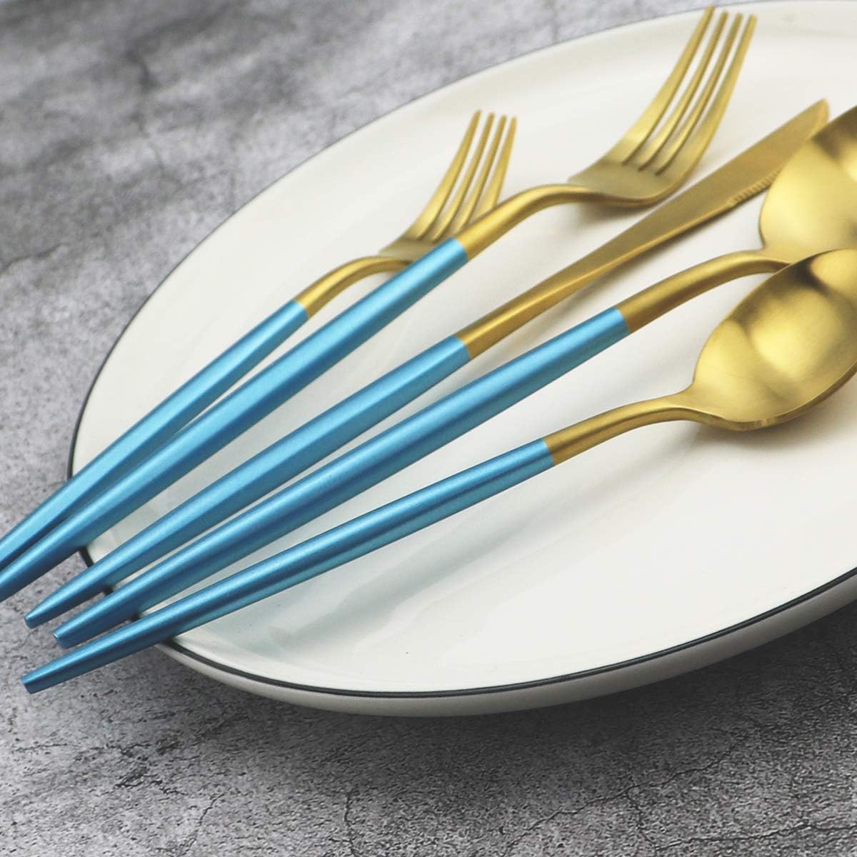 Gugrida 20-Piece 18/10 Stainless Steel Flatware Silverware, Luxury Dinnerware Set Travel Cutlery Tableware Include Knife Fork Spoon Service for 4, Dishwasher Safe (Blue Handle Matte Gold)