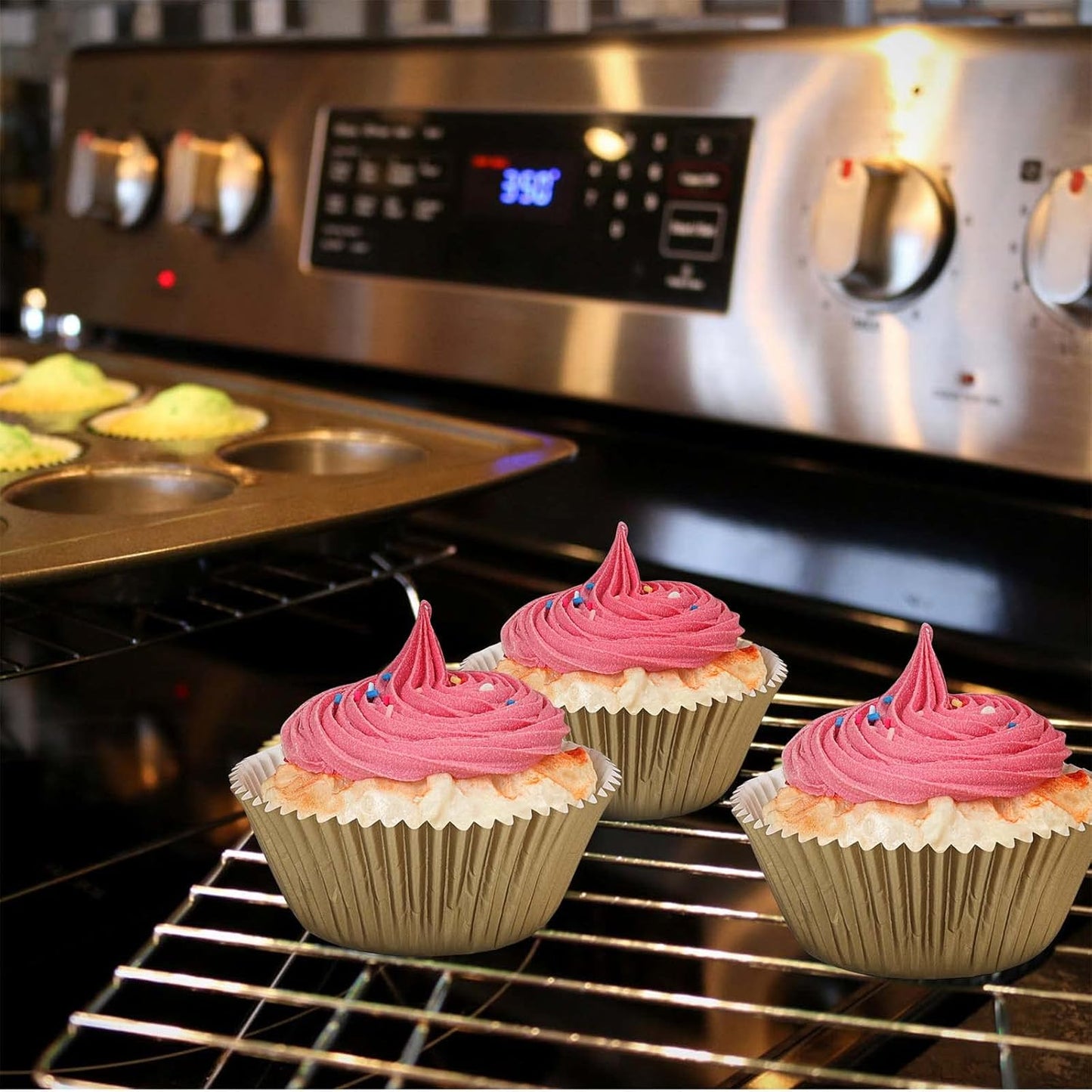 Gifbera Natural Metallic Foil Cupcake Liners - Standard Size Baking Cups Muffin Liners Paper for Celebration, 200-Count